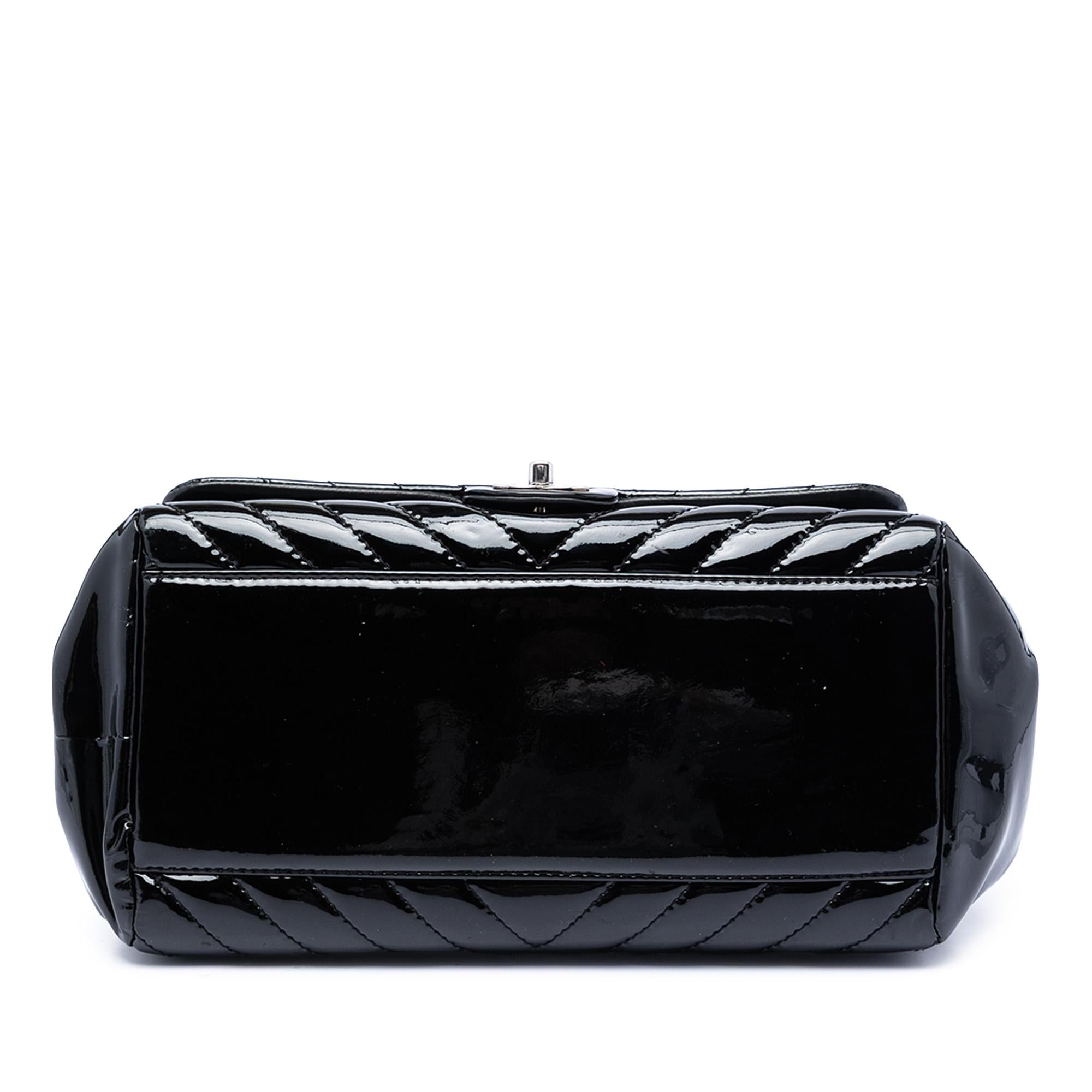 Chanel CC Chevron Patent Accordion Flap