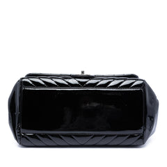 Chanel CC Chevron Patent Accordion Flap