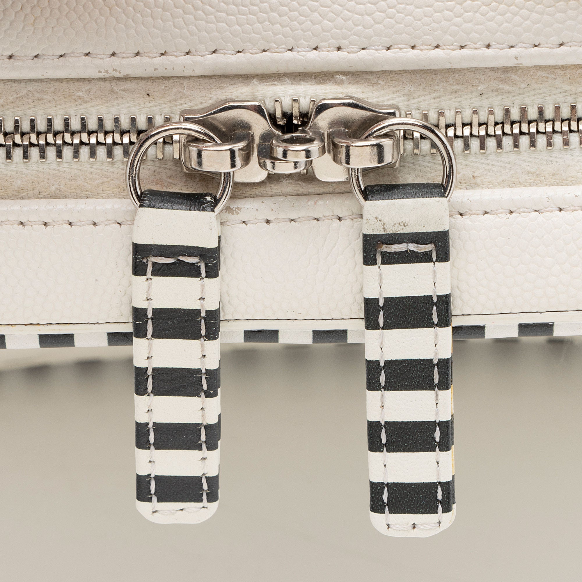 Chanel Caviar Leather CC Filigree Medium Vanity Case