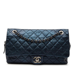 Chanel Jumbo Quilted Iridescent Caviar Easy Flap