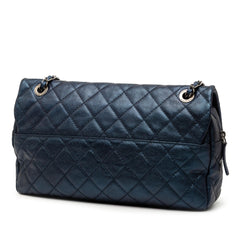 Chanel Jumbo Quilted Iridescent Caviar Easy Flap