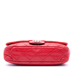 Chanel Medium Bicolor Lambskin and Calfskin CC Chain Flap