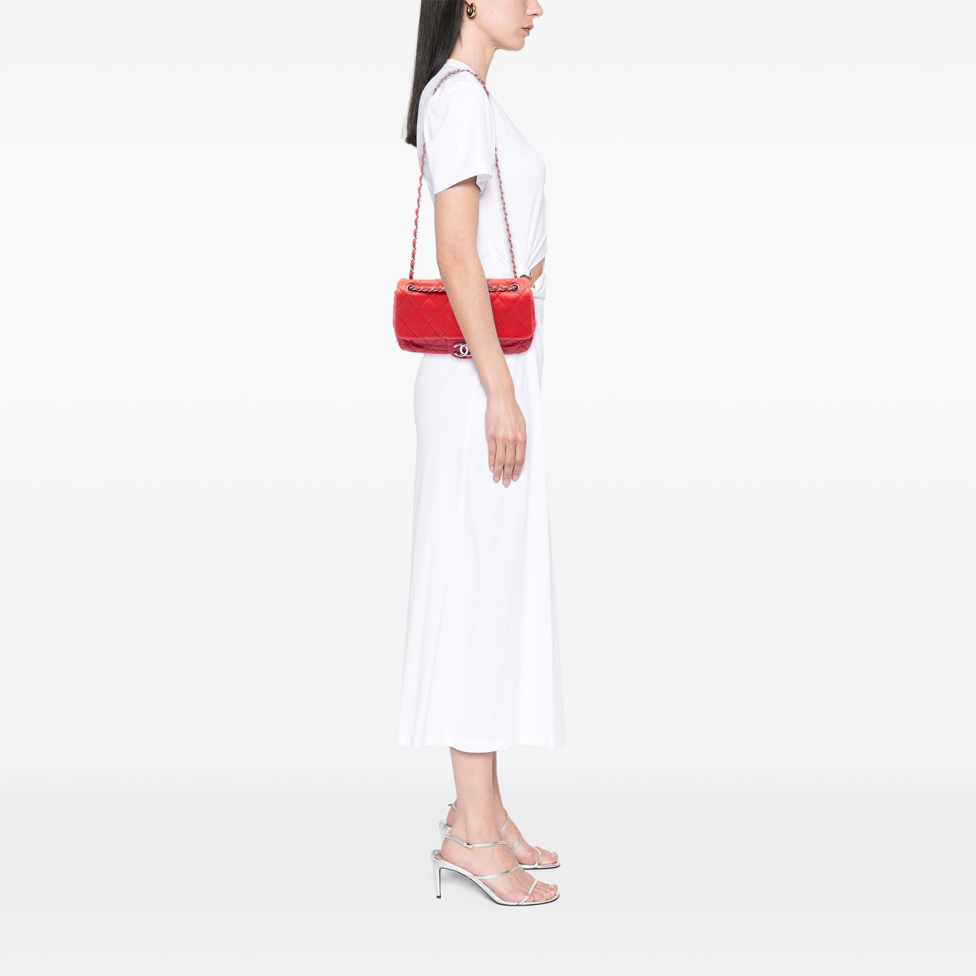 Chanel Medium Bicolor Lambskin and Calfskin CC Chain Flap