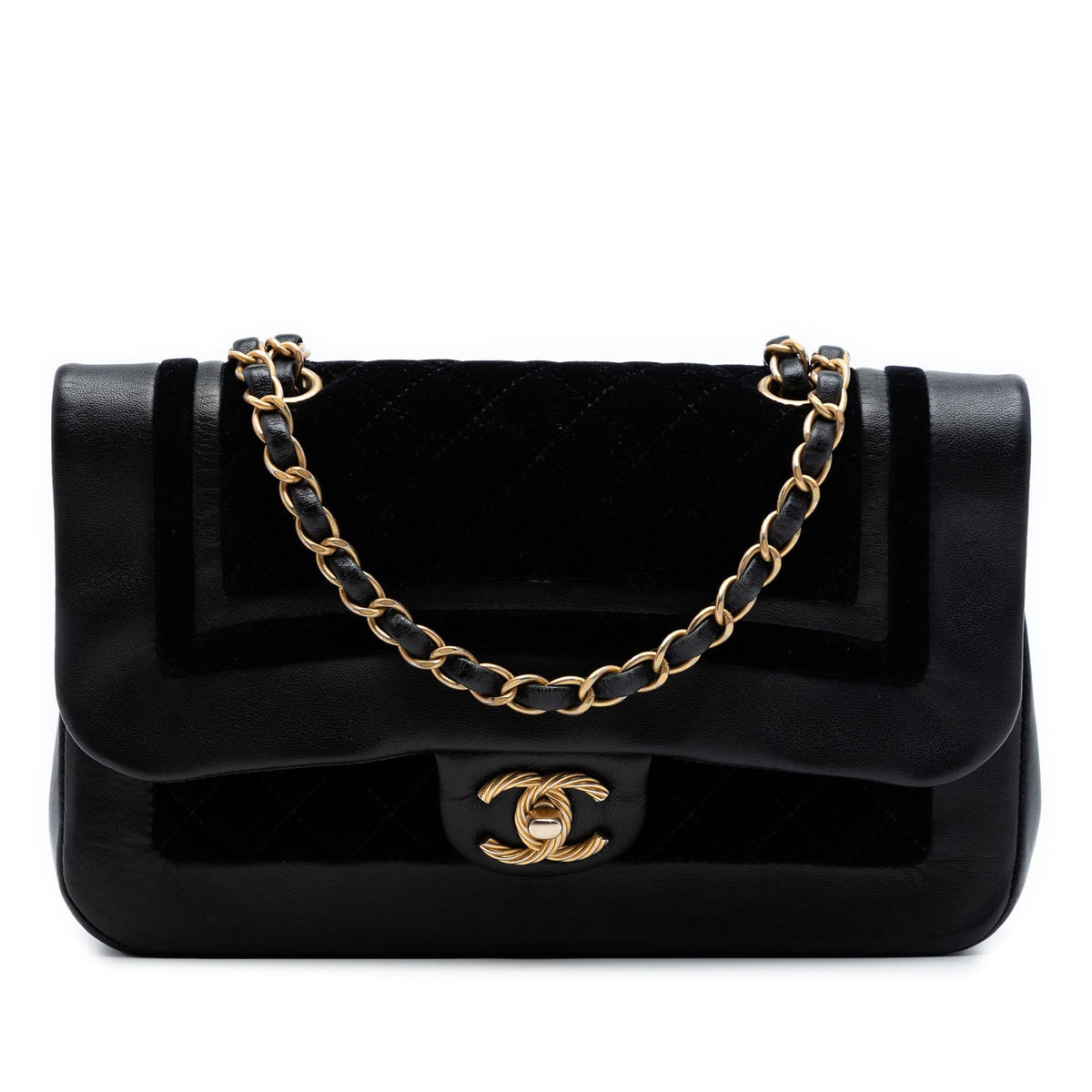 Chanel Paris Cosmopolite Medium Velvet and Metallic Lambskin Flap
