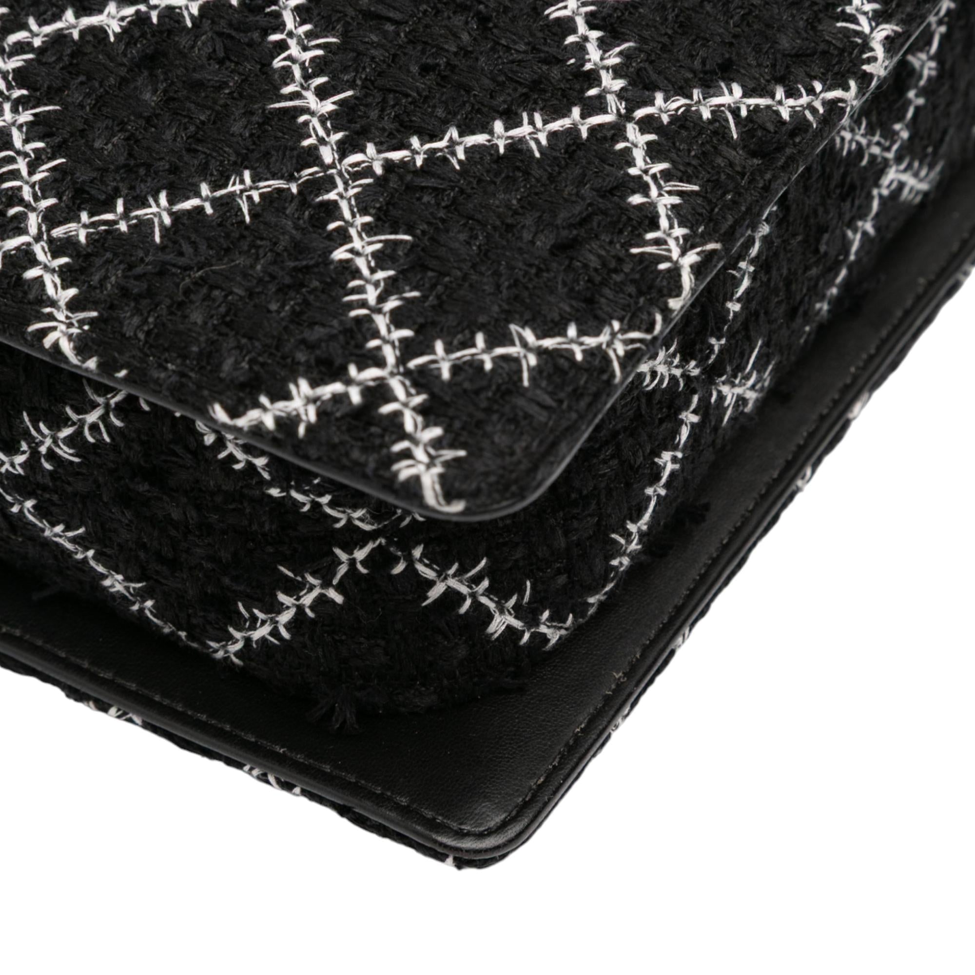 Chanel Tweed and Resin Zipped Chain Shopping Bag