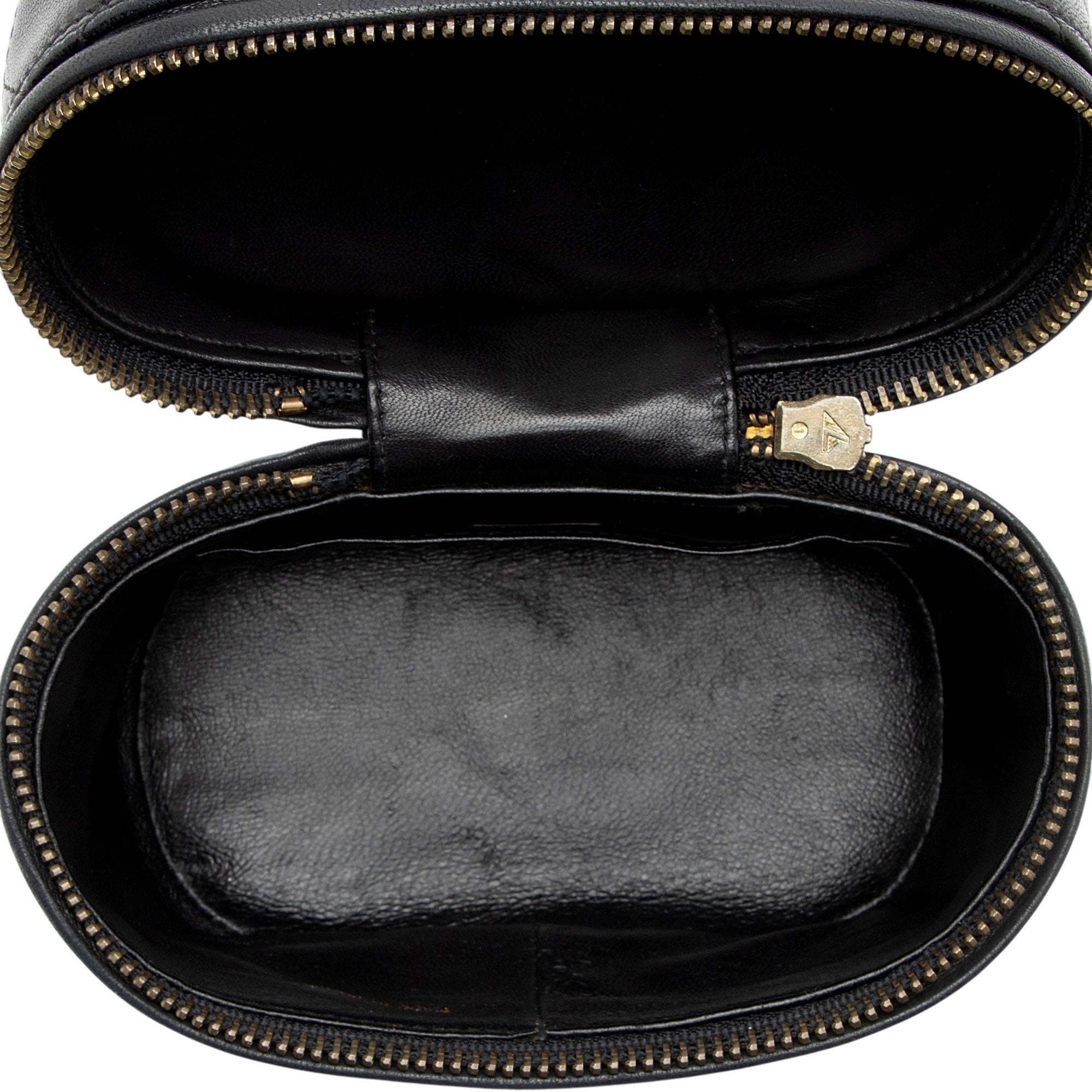 Chanel Vintage Lambskin Tassle Vanity Case with Chain