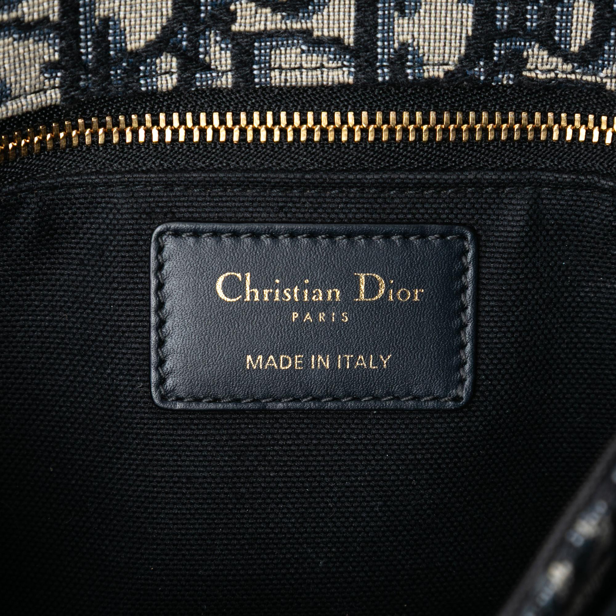 Dior Oblique Canvas 30 Montaigne Clutch With Chain