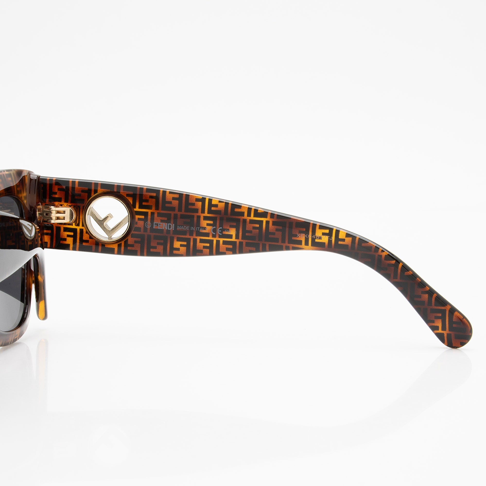 Fendi FF Roma Square Sunglasses
