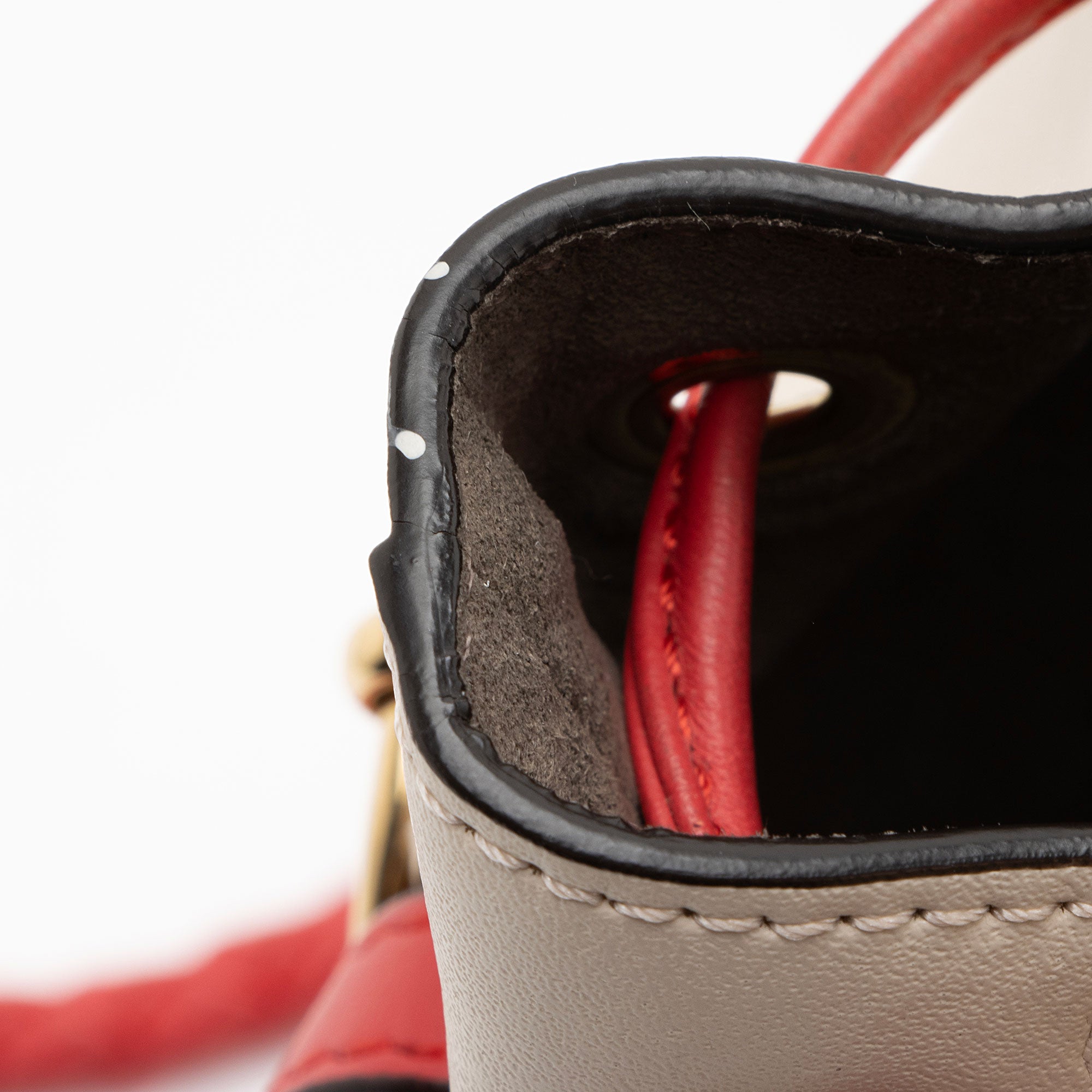Fendi Leather Whipstitch Mon Tresor Mini Bucket Bag