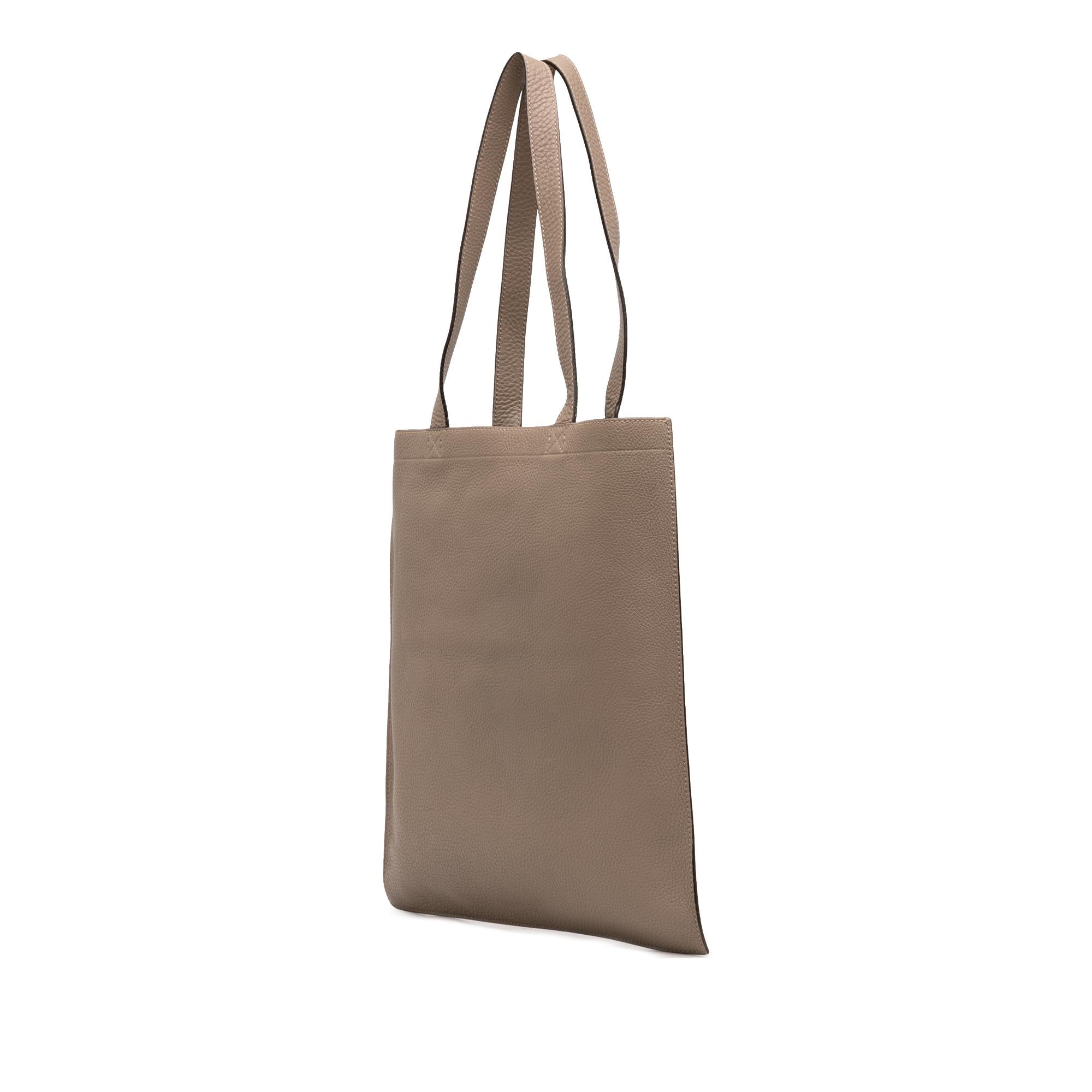 Fendi Sue Tilley Leather Banana Shopper Tote