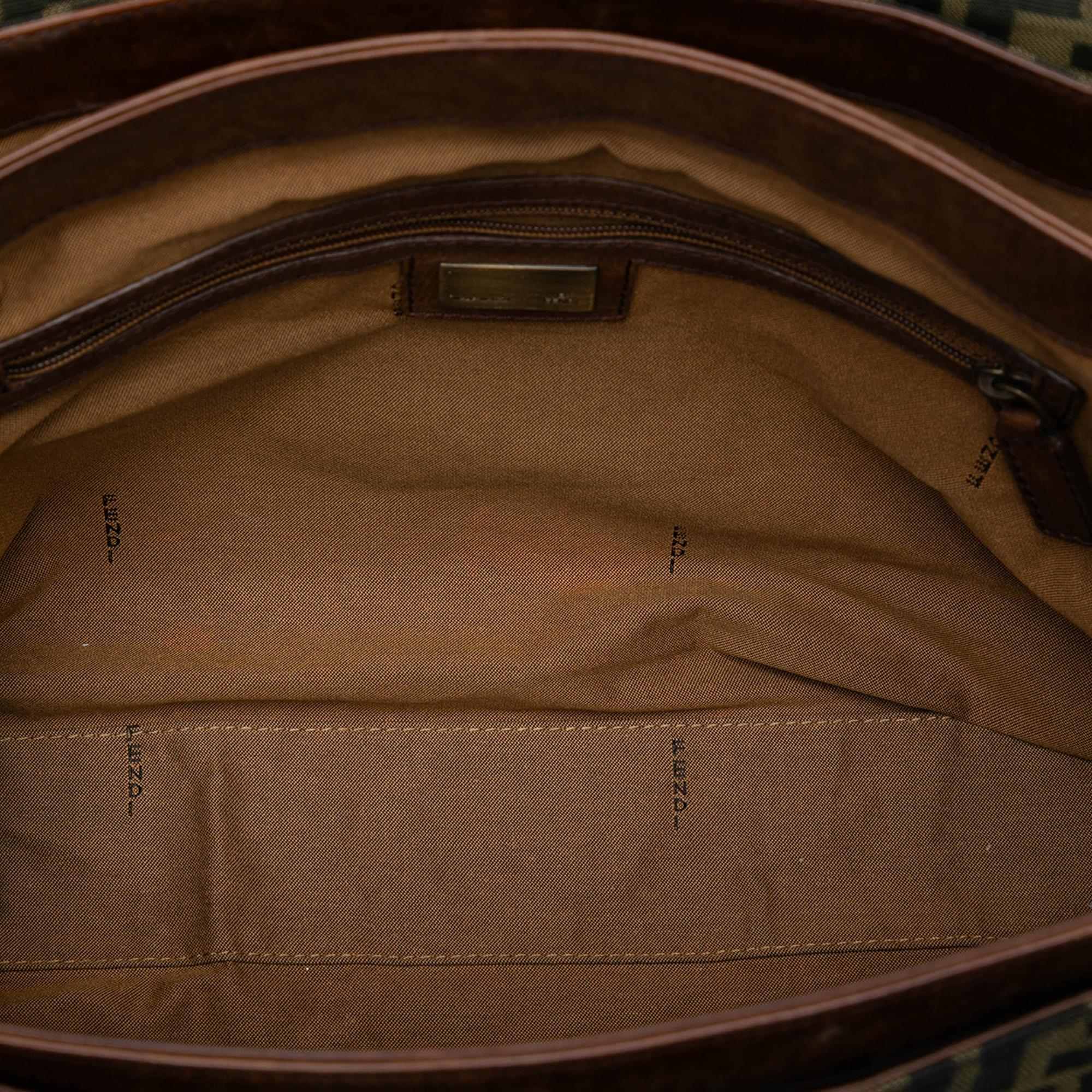 Fendi Zucca Canvas FF Messenger Bag