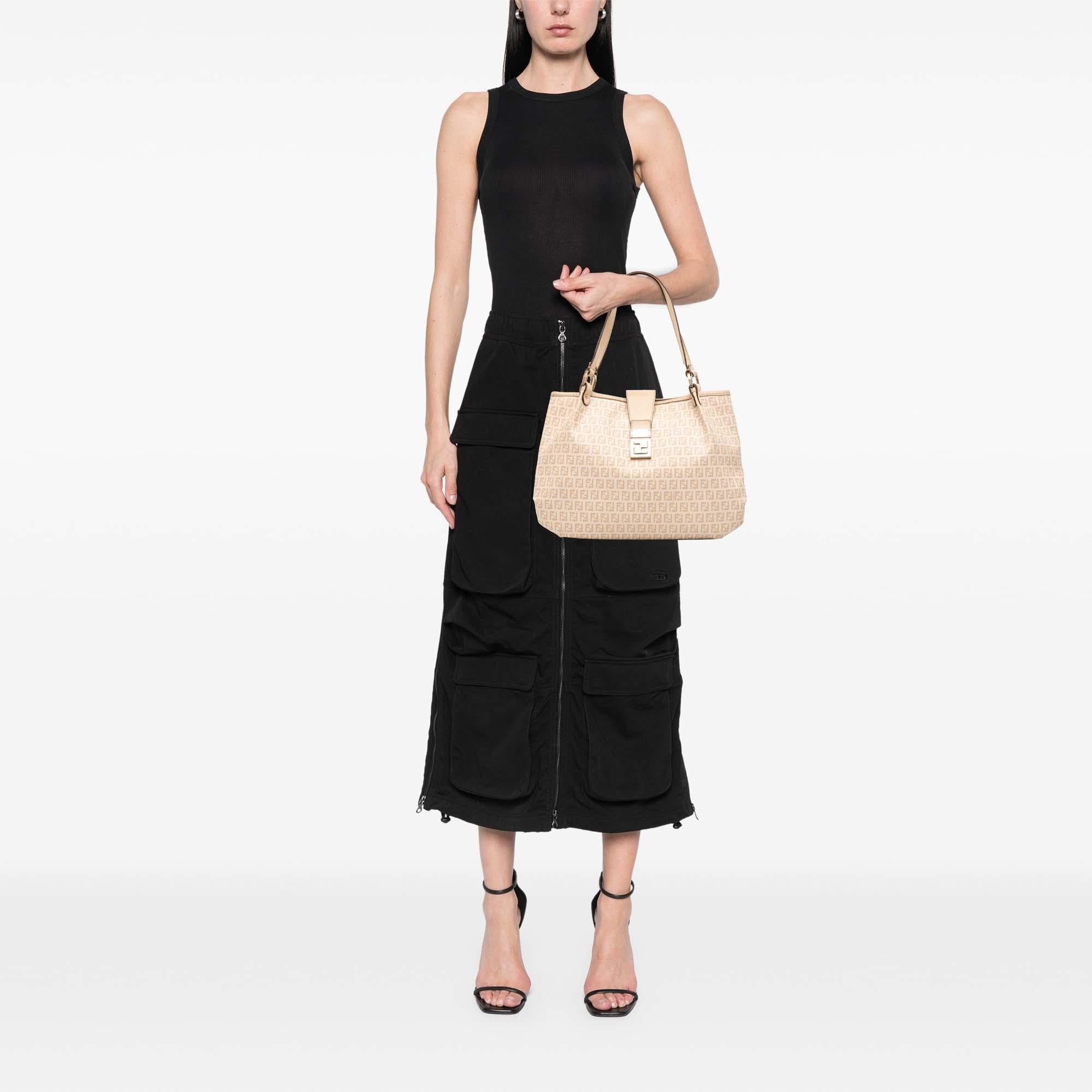 Fendi Zucchino Spalmati Chiusura Tote