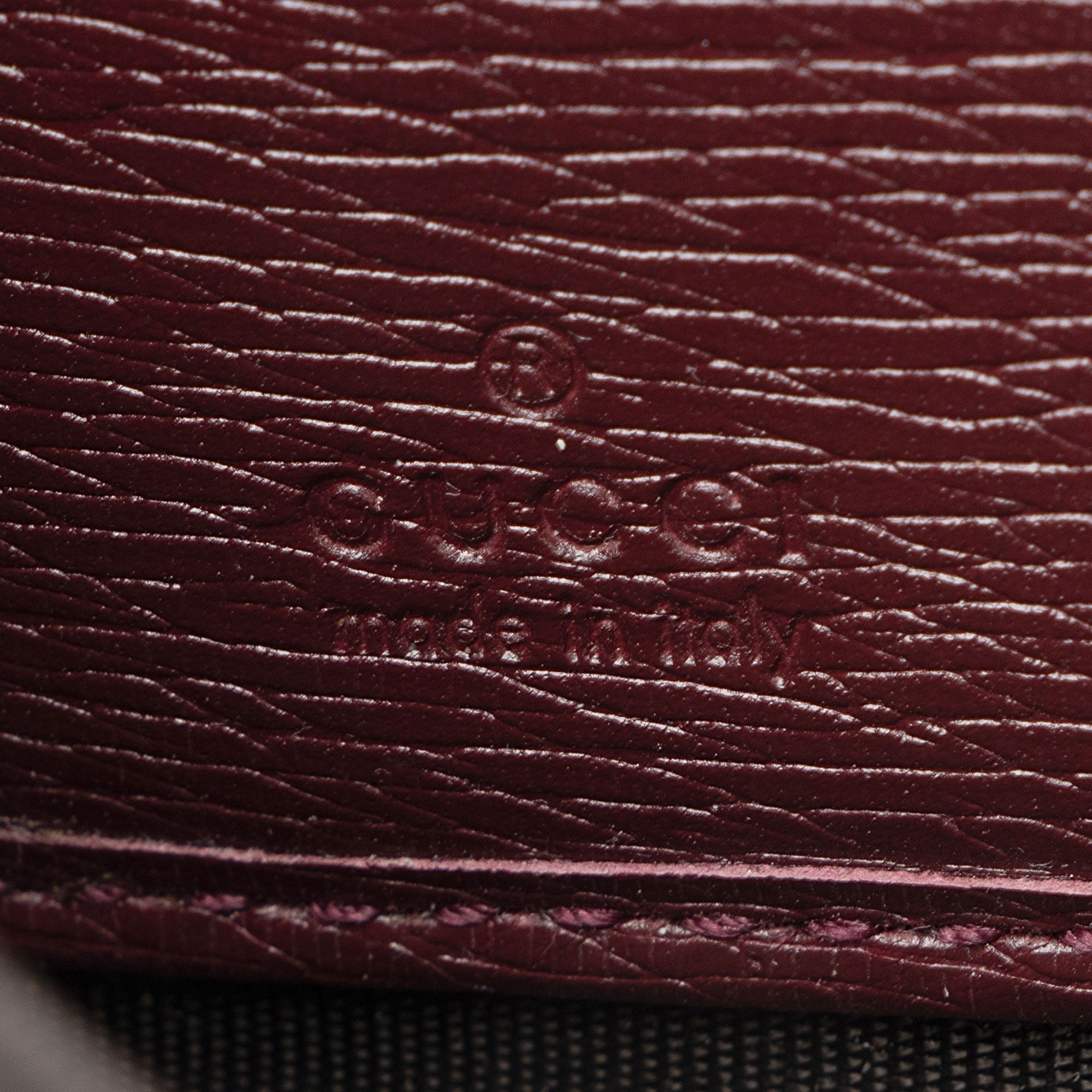 Gucci Calfskin Heartbeat Zip Around Wallet