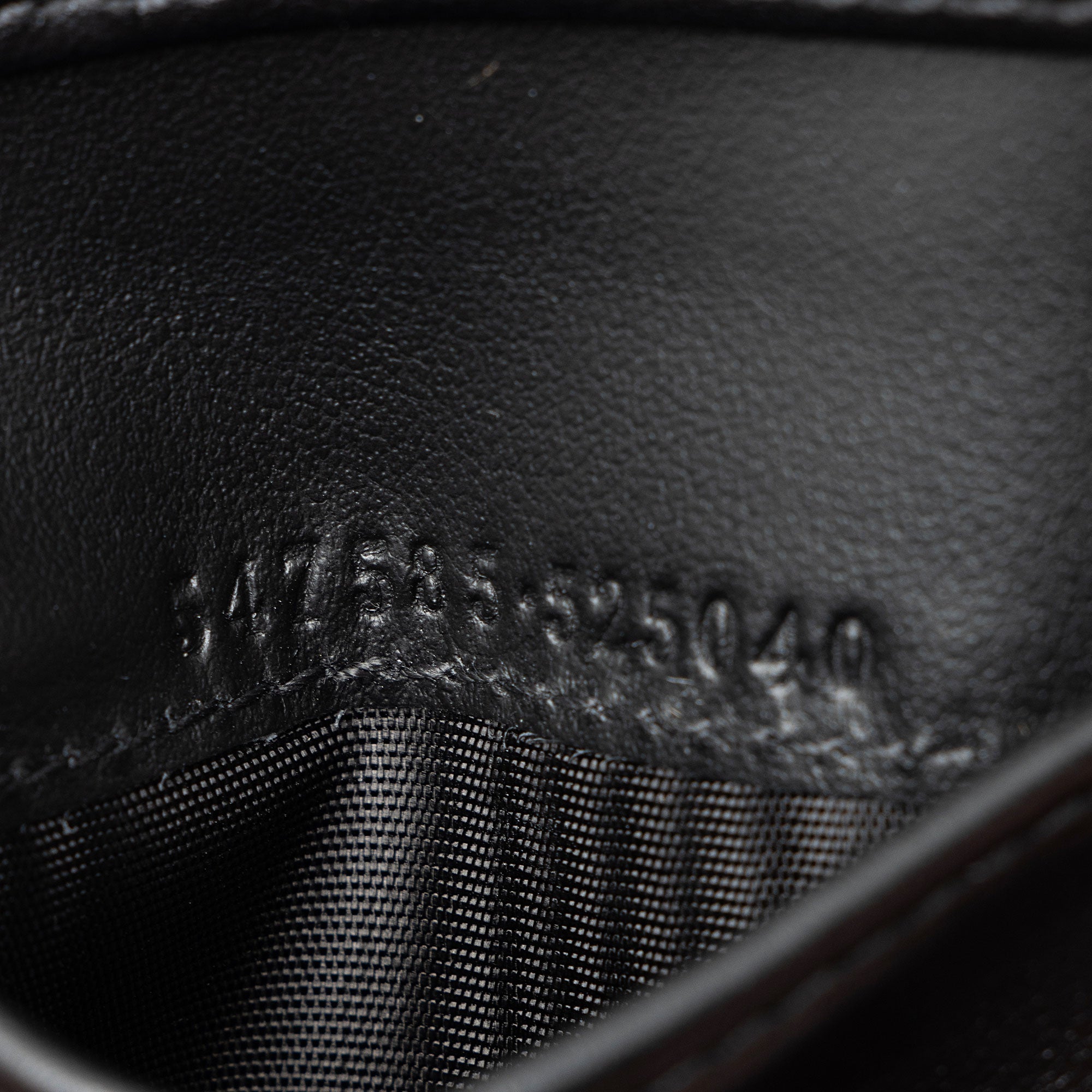 Gucci Calfskin Logo Bifold Wallet