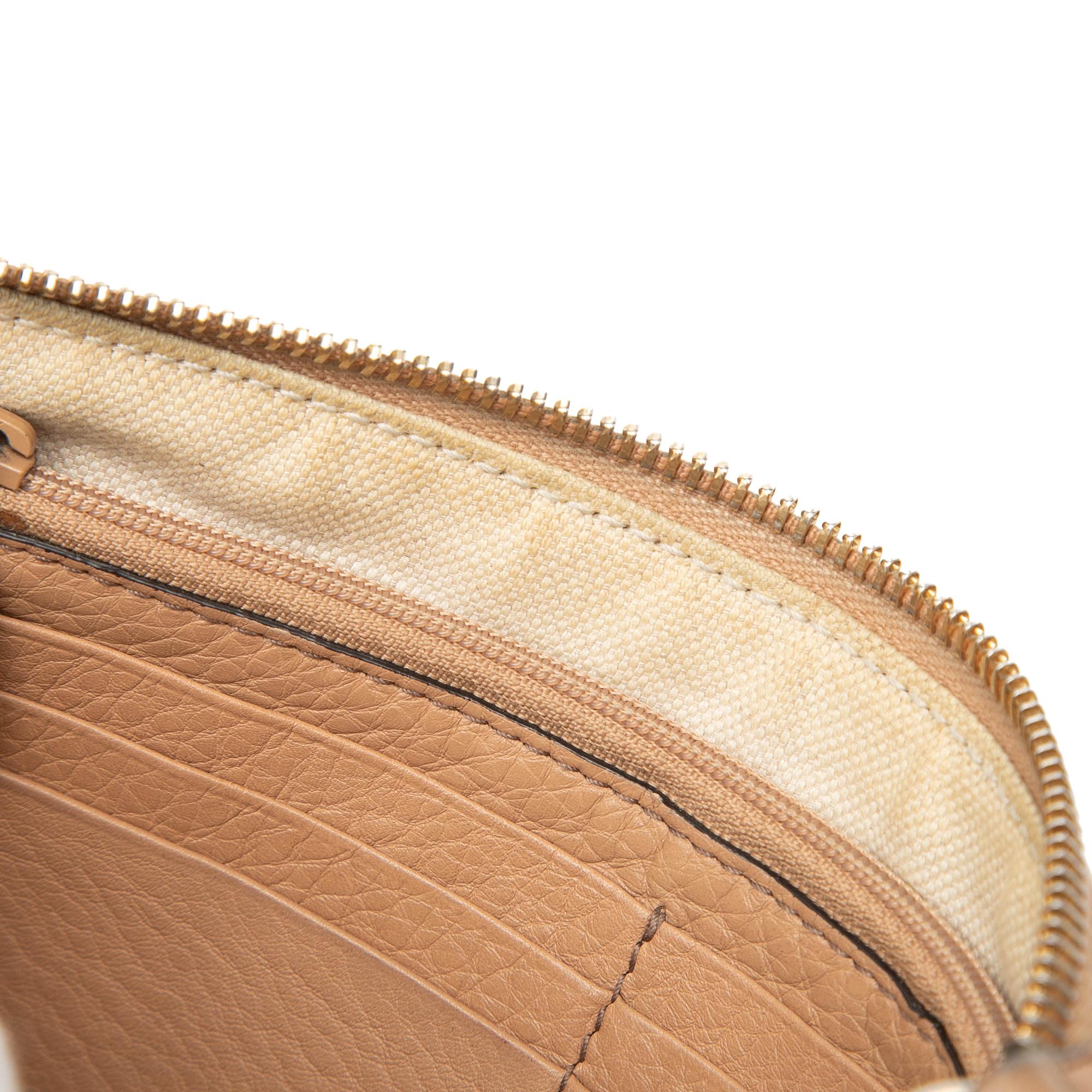 Gucci Calfskin Soho Pouch