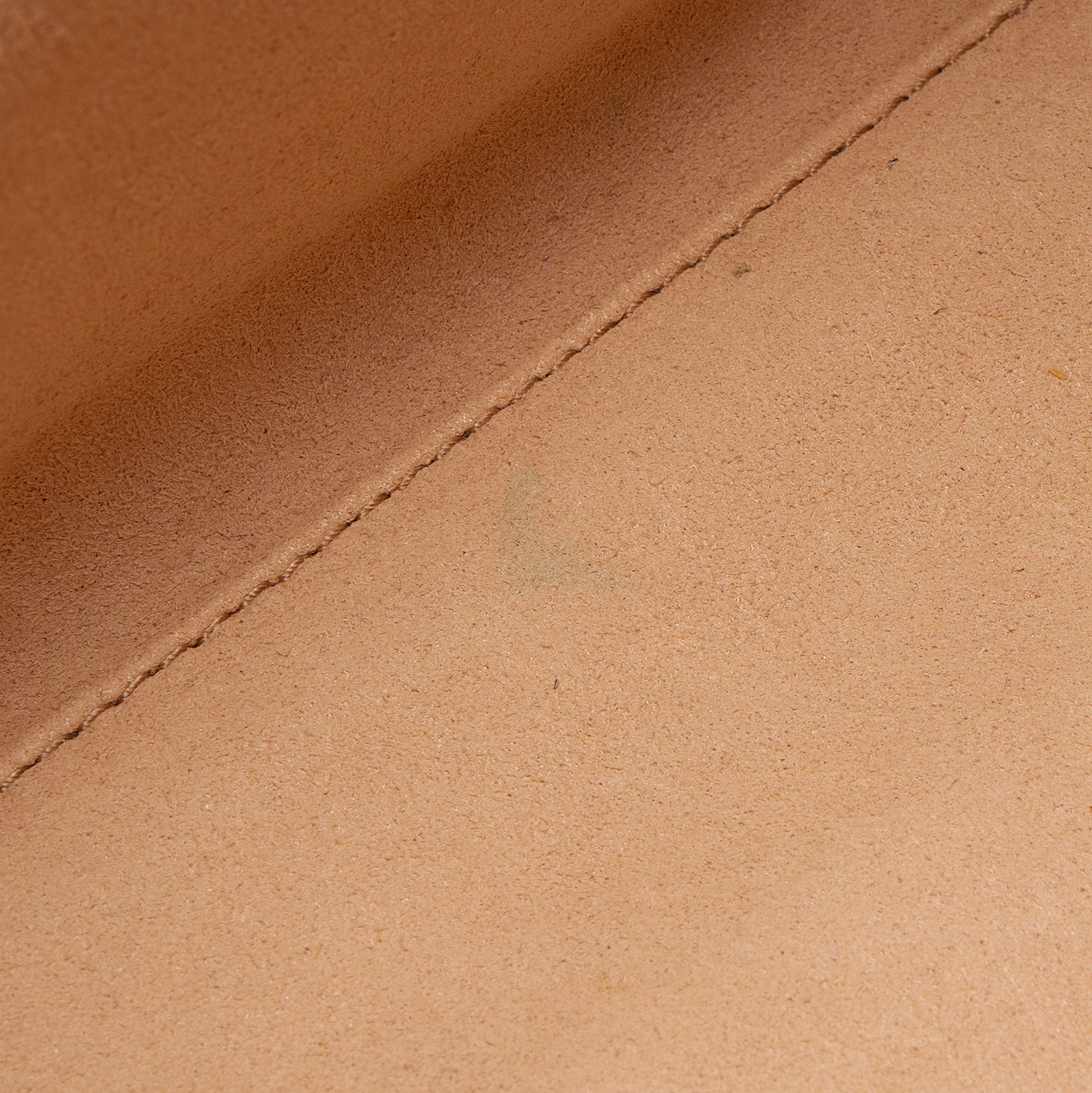 Gucci Diagonal Matelasse Leather GG Marmont Tote