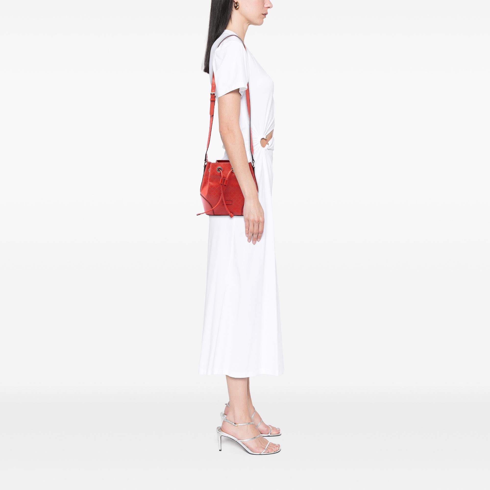 Gucci Diamante Leather Bright Bucket Bag