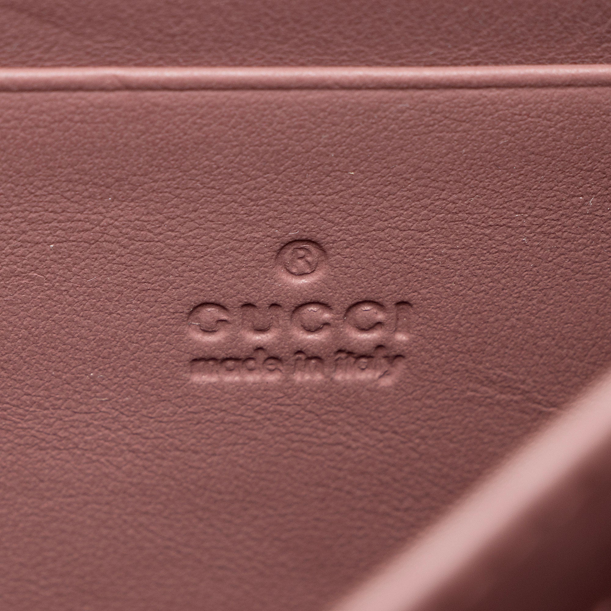 Gucci GG Supreme Blooms Dionysus Chain Wallet