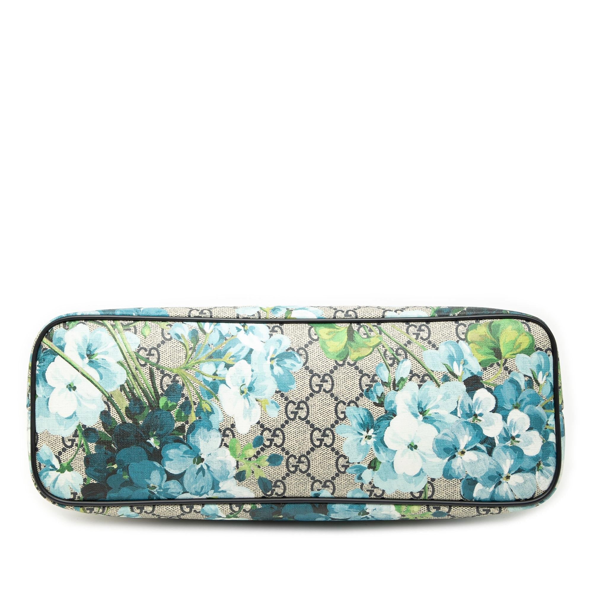 Gucci GG Supreme Blooms Satchel
