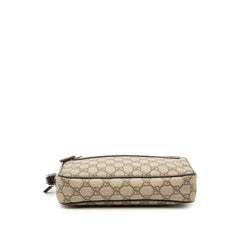 Gucci GG Supreme Clutch