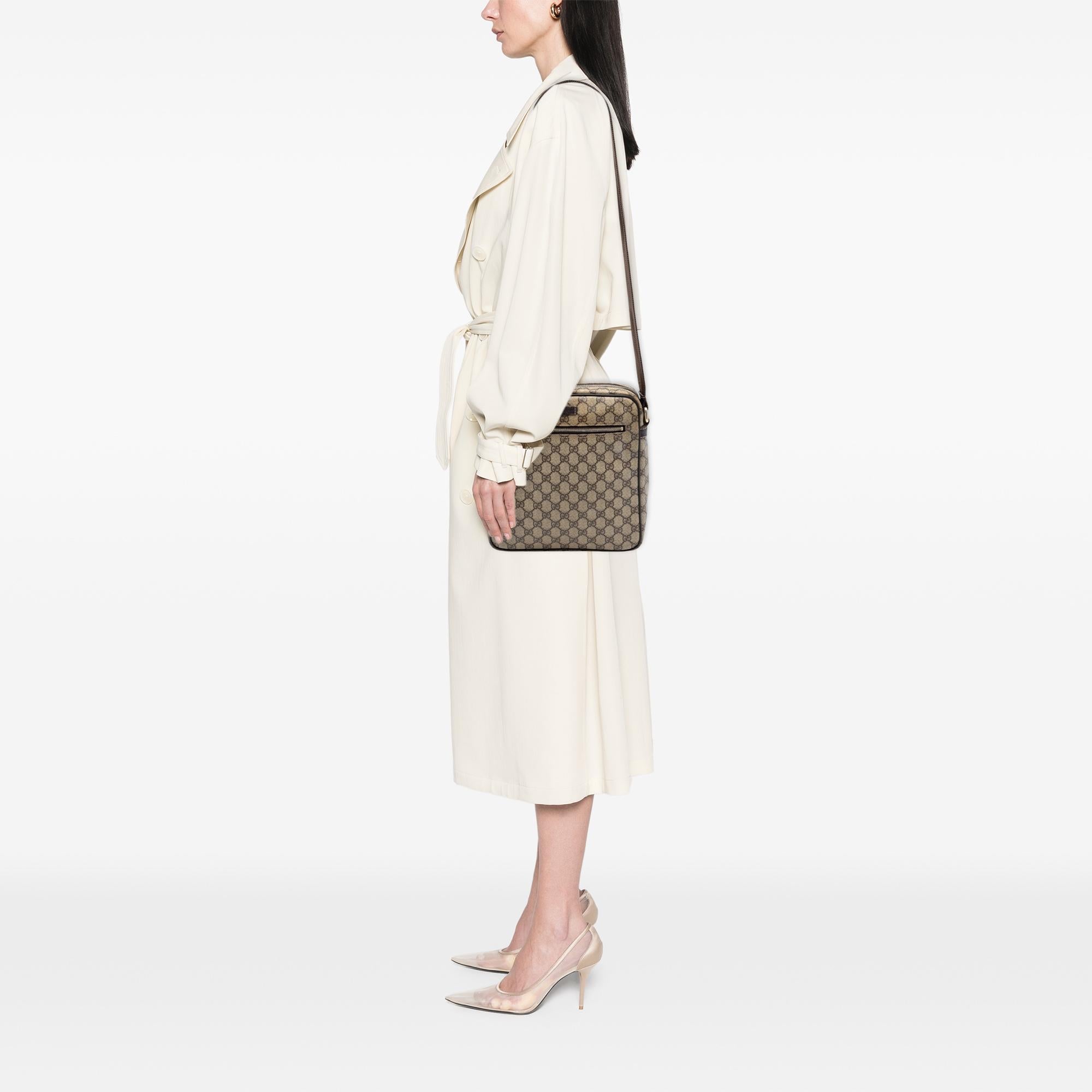 Gucci GG Supreme Crossbody