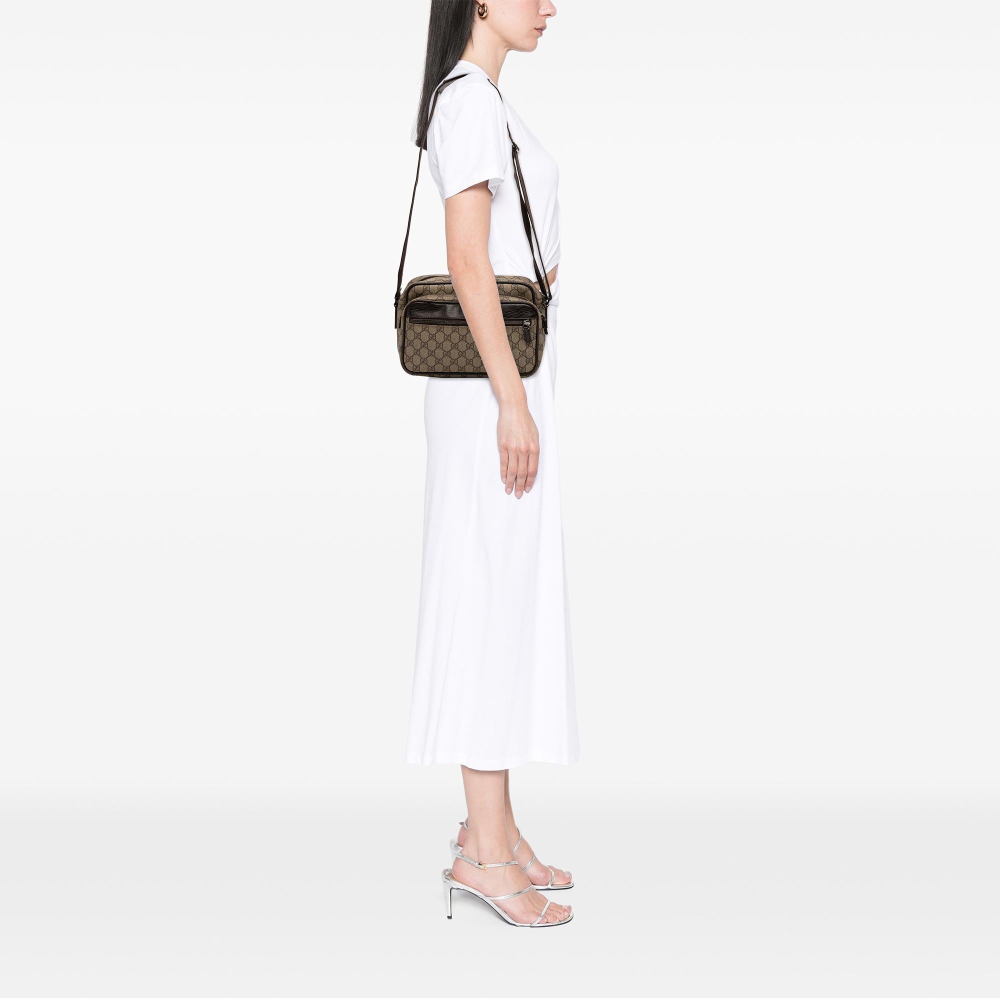 Gucci GG Supreme Crossbody