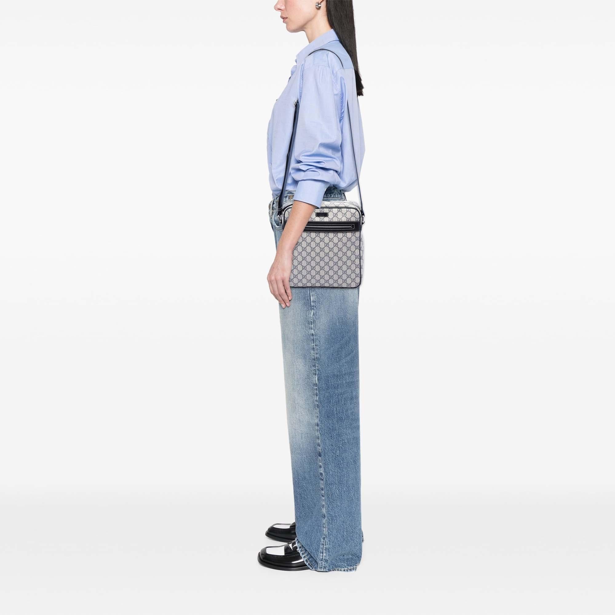 Gucci GG Supreme Crossbody
