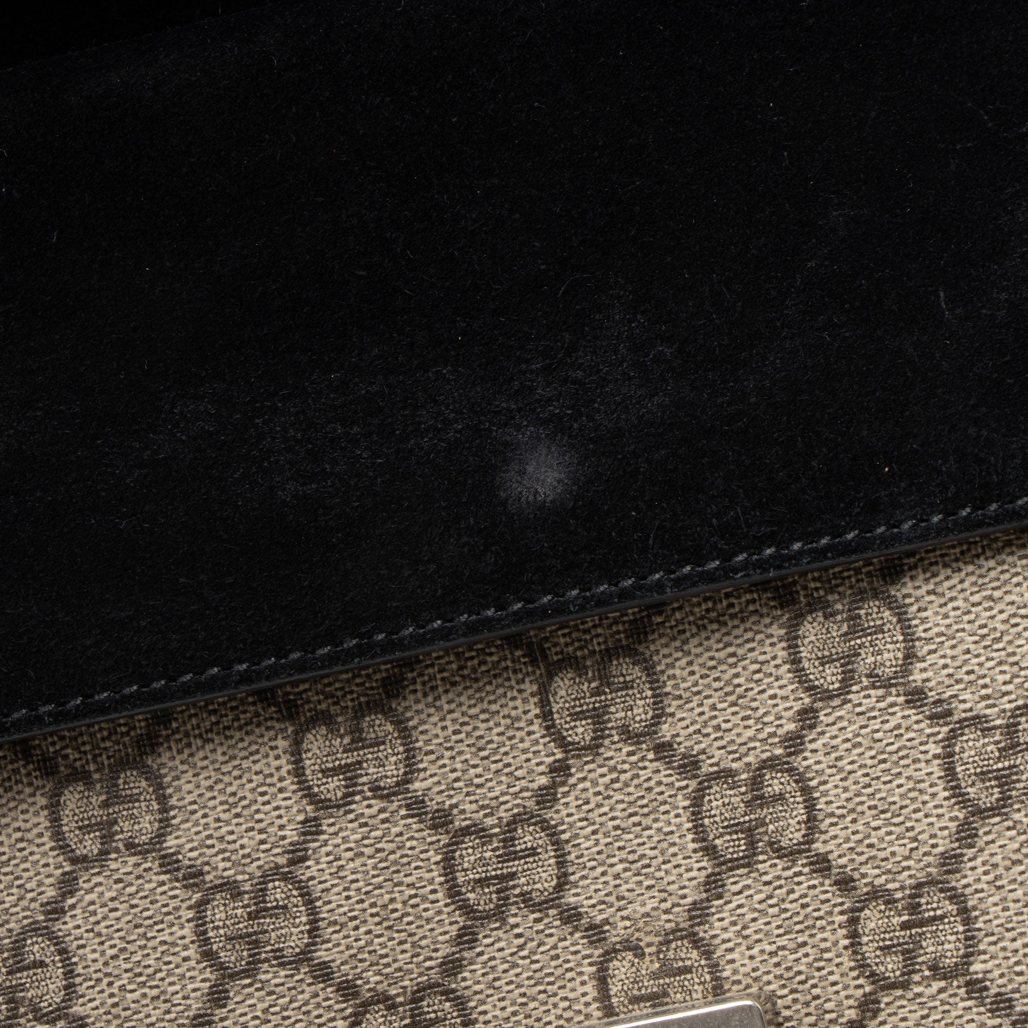 Gucci GG Supreme Dionysus Medium Shoulder Bag