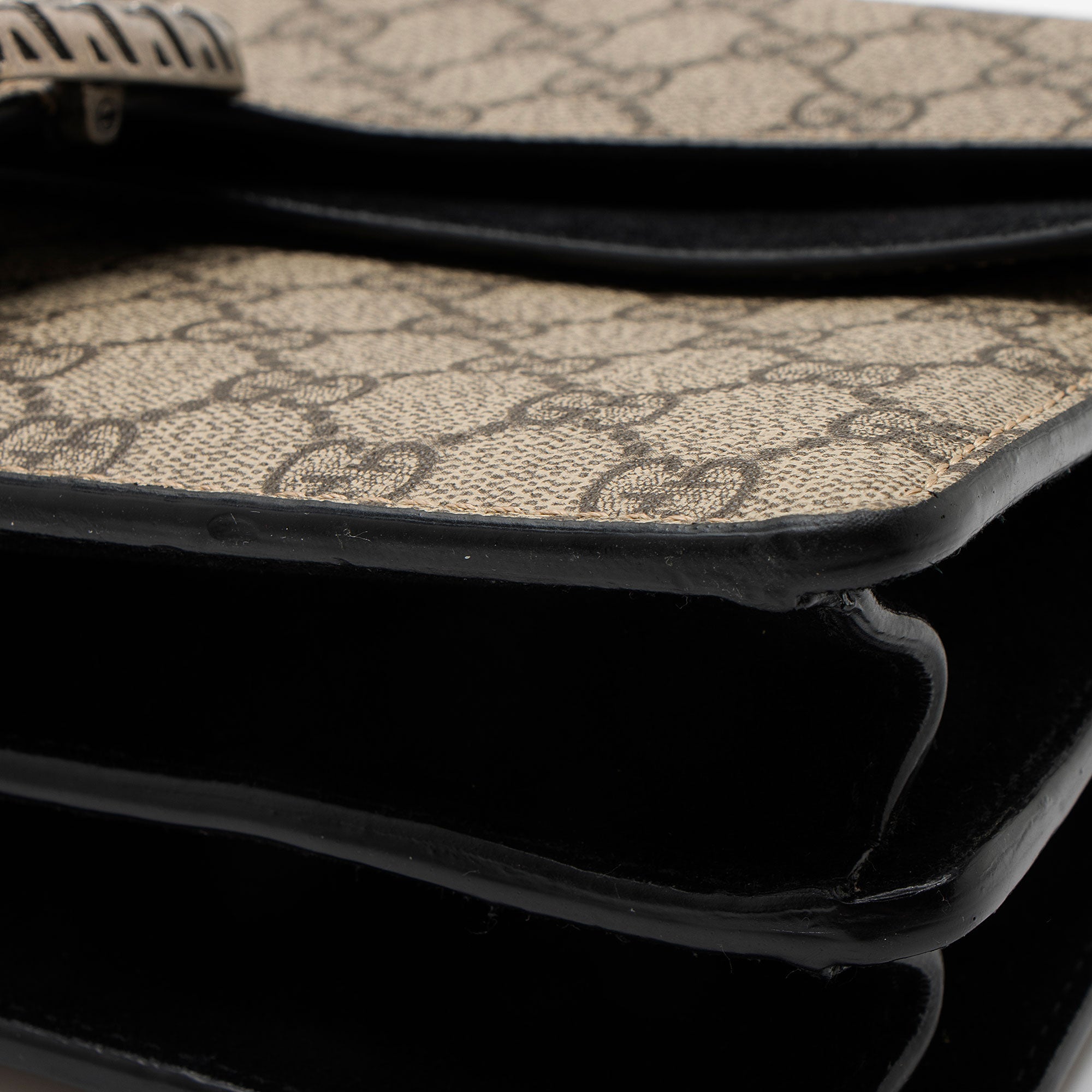 Gucci GG Supreme Dionysus Medium Shoulder Bag
