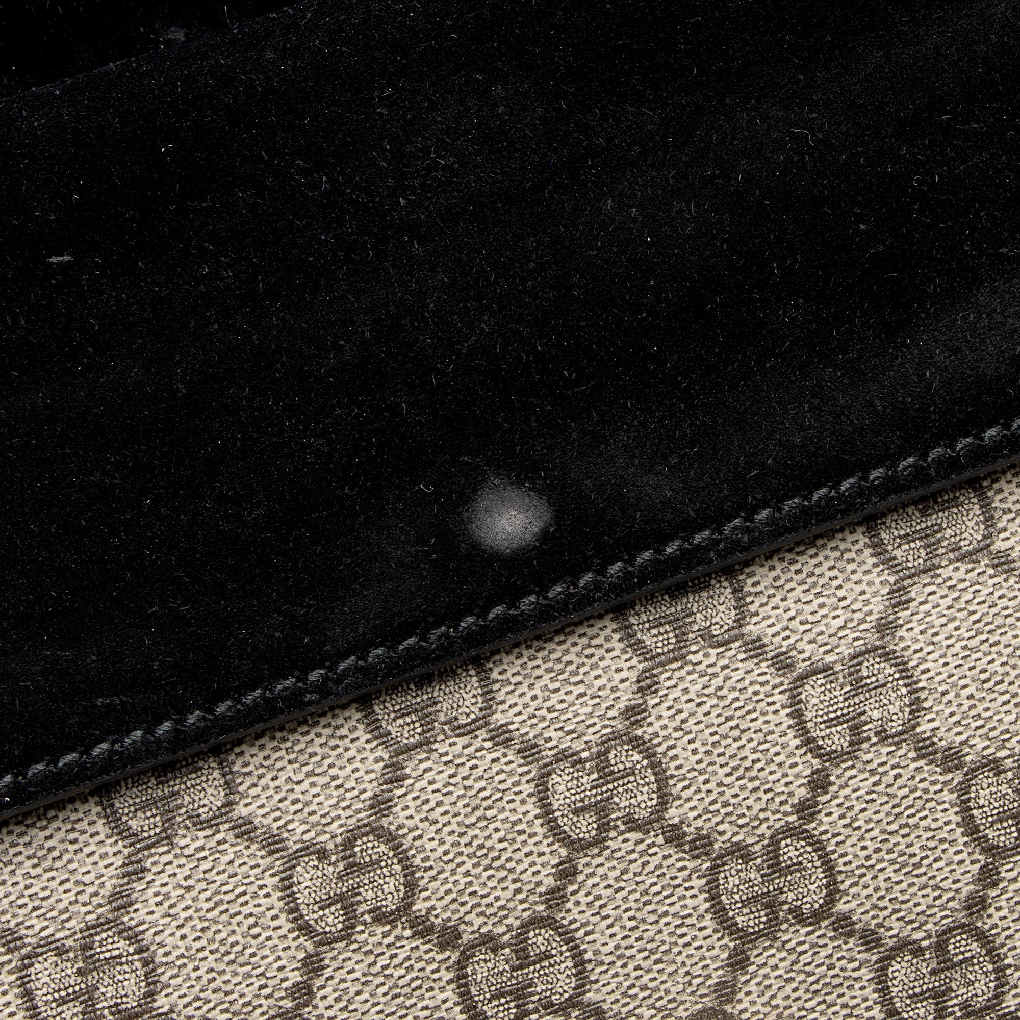 Gucci GG Supreme Dionysus Medium Shoulder Bag