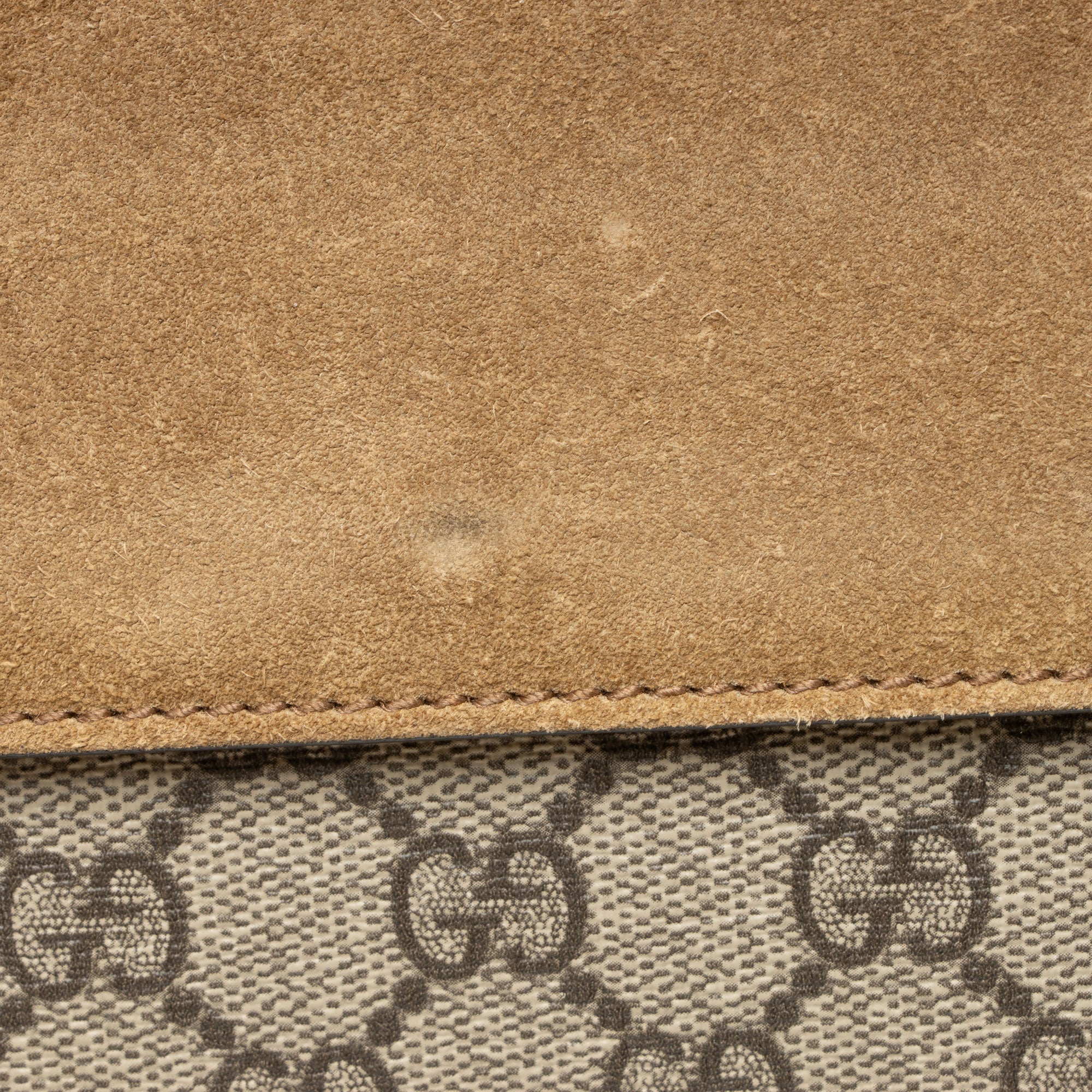 Gucci GG Supreme Dionysus Medium Shoulder Bag