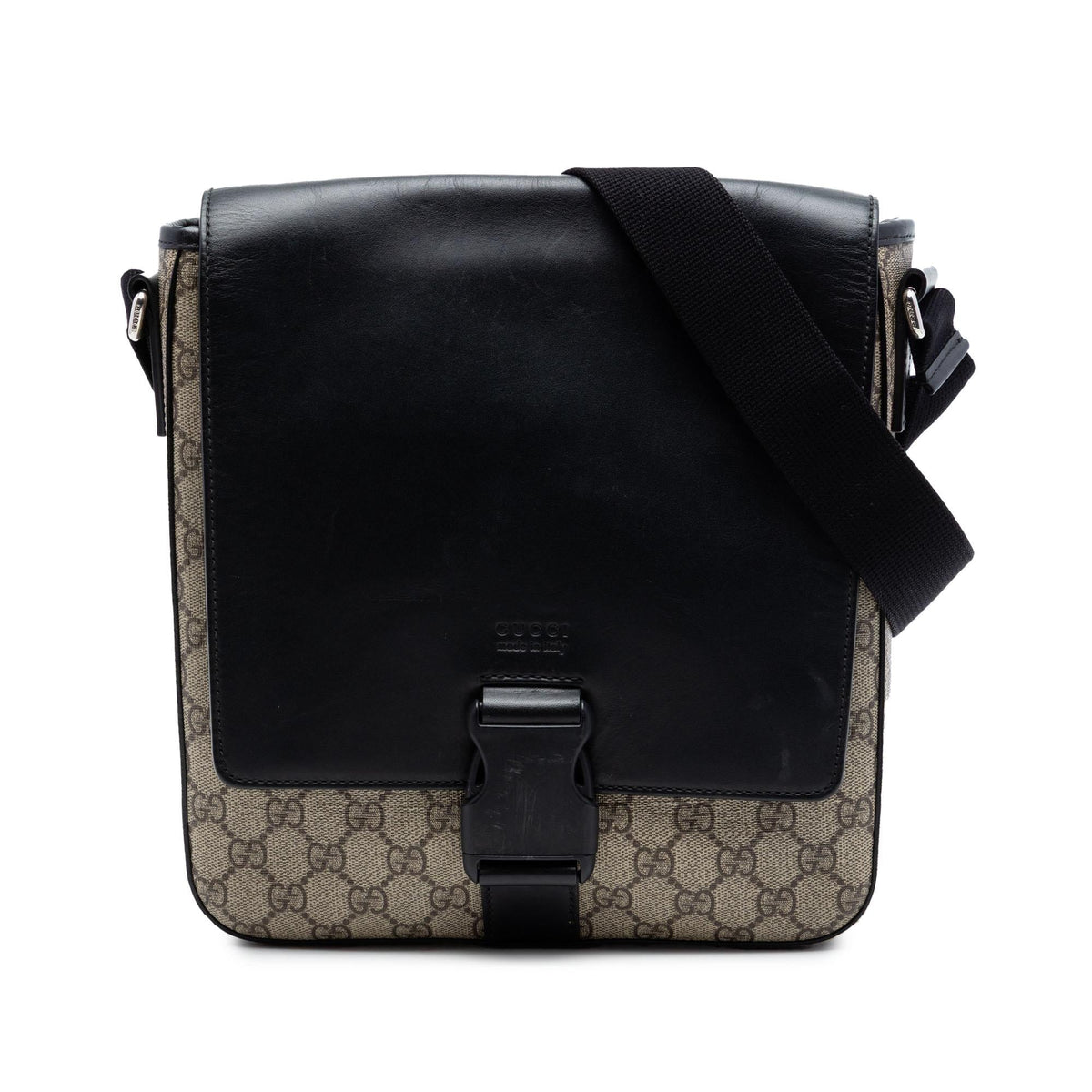 Gucci GG Supreme Flap Messenger Bag