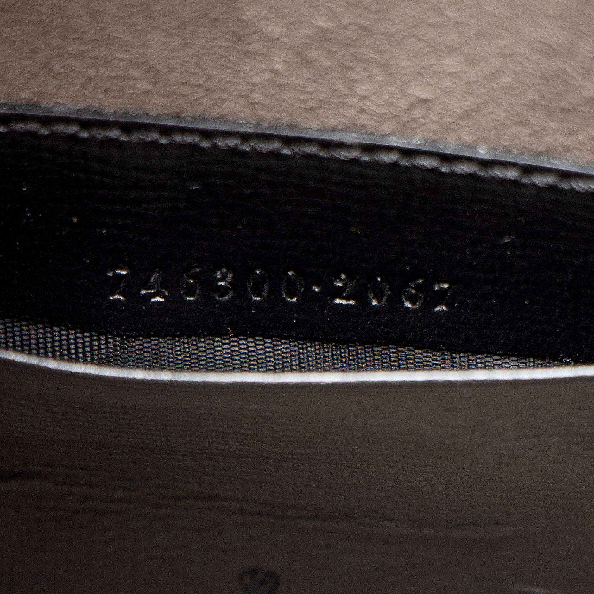 Gucci GG Supreme Flap Pocket Belt Bag