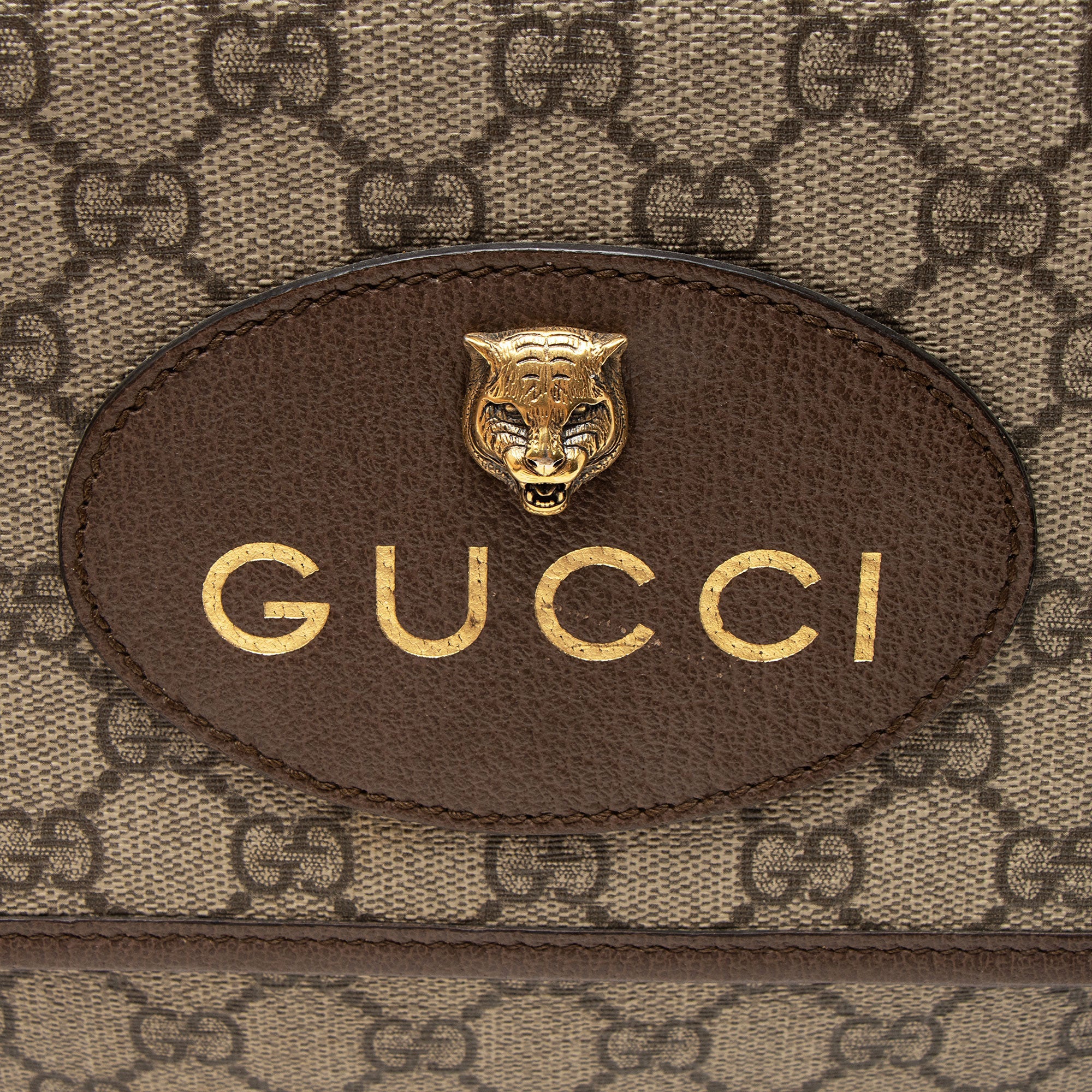 Gucci GG Supreme Neo Vintage Medium Messenger