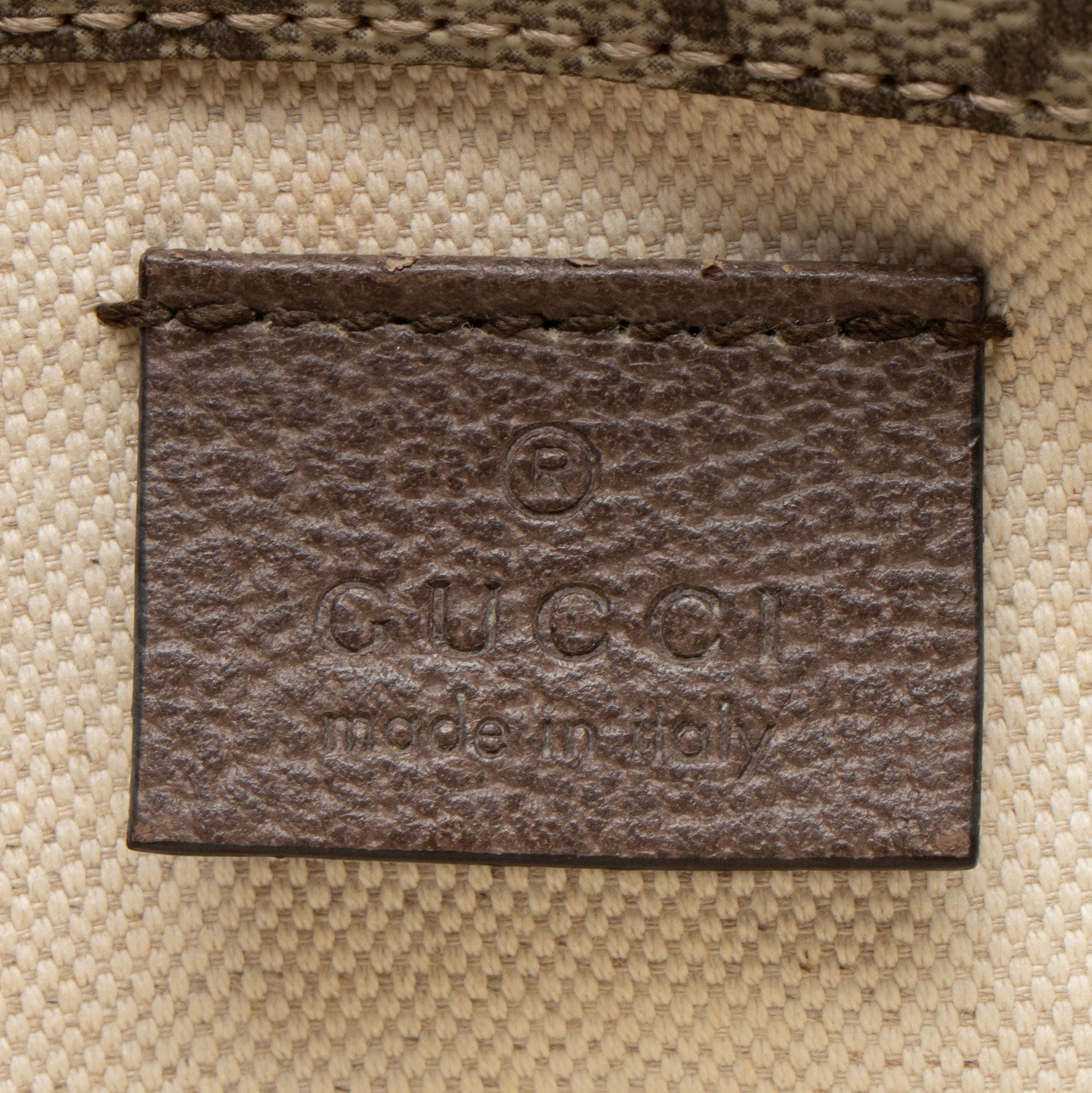Gucci GG Supreme Neo Vintage Medium Messenger