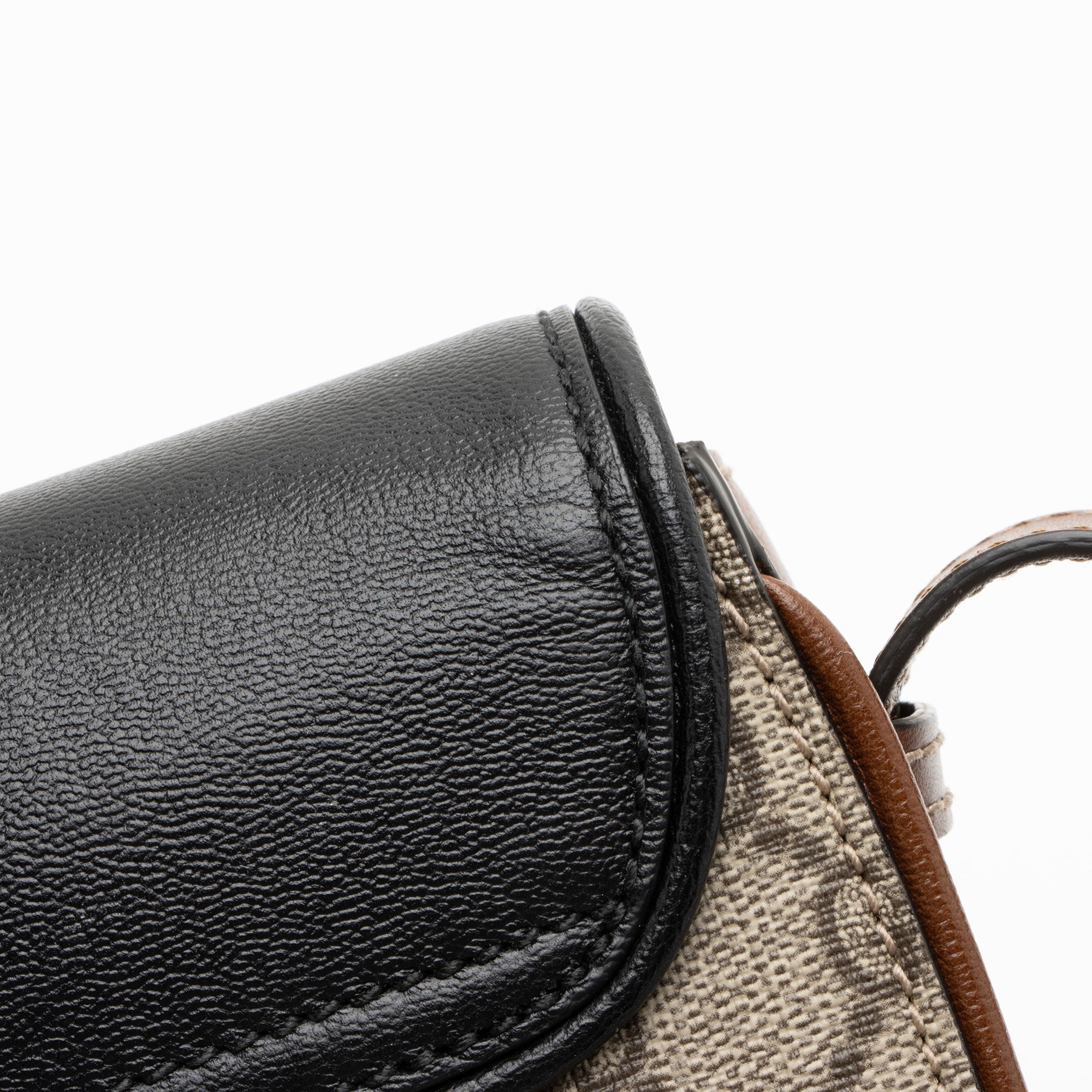 Gucci GG Supreme Padlock Saddle Small Shoulder Bag