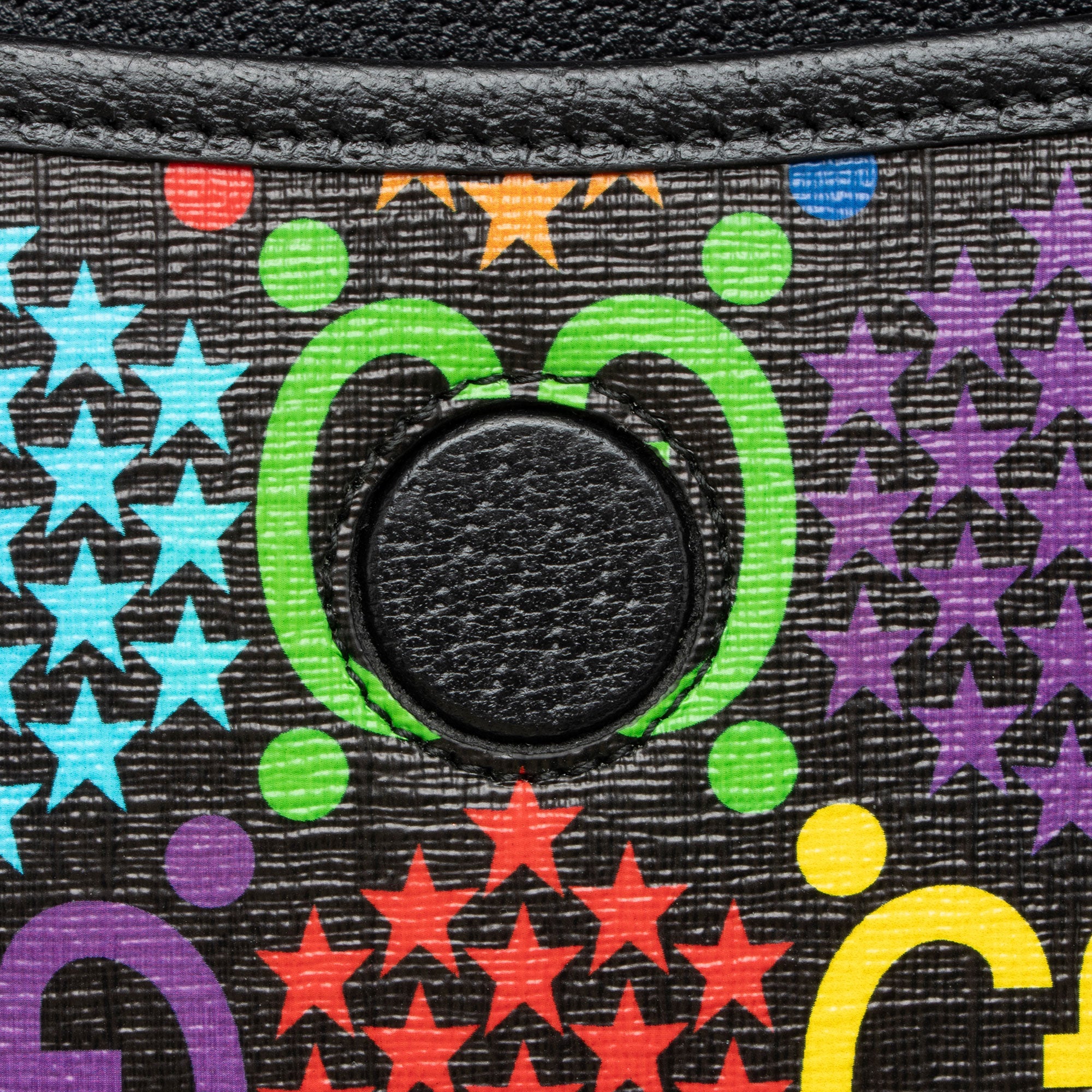Gucci GG Supreme Psychedelic Belt Bag