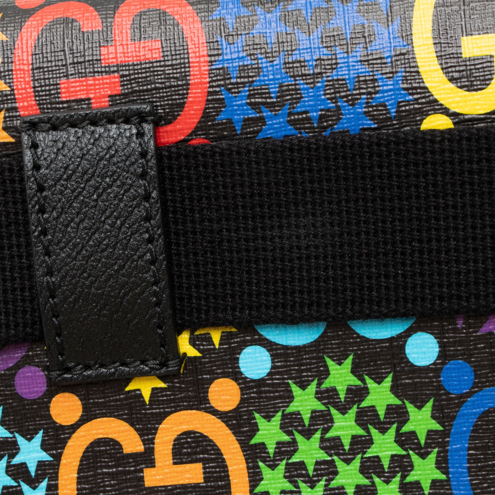 Gucci GG Supreme Psychedelic Belt Bag