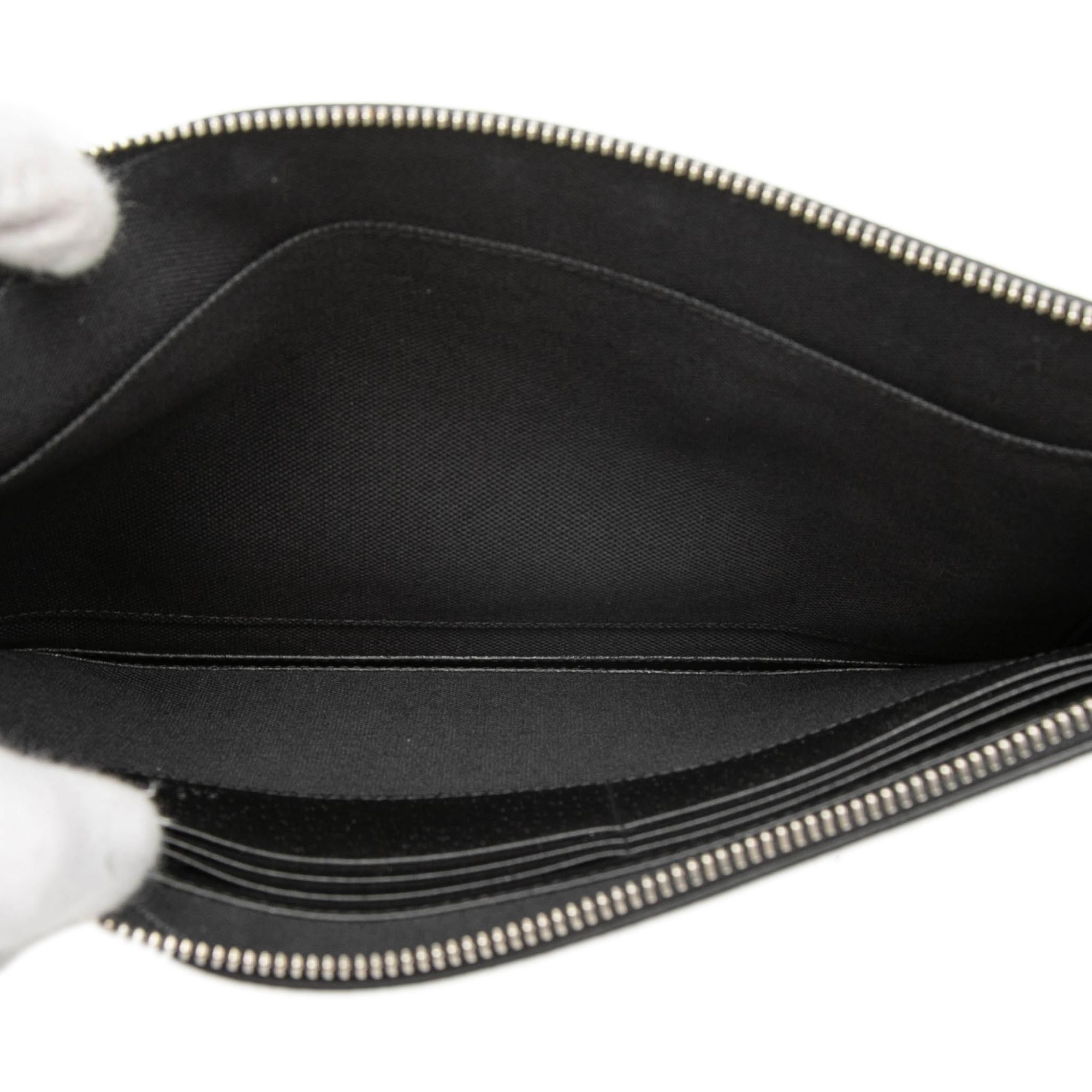 Gucci GG Supreme Psychedelic Zip Clutch