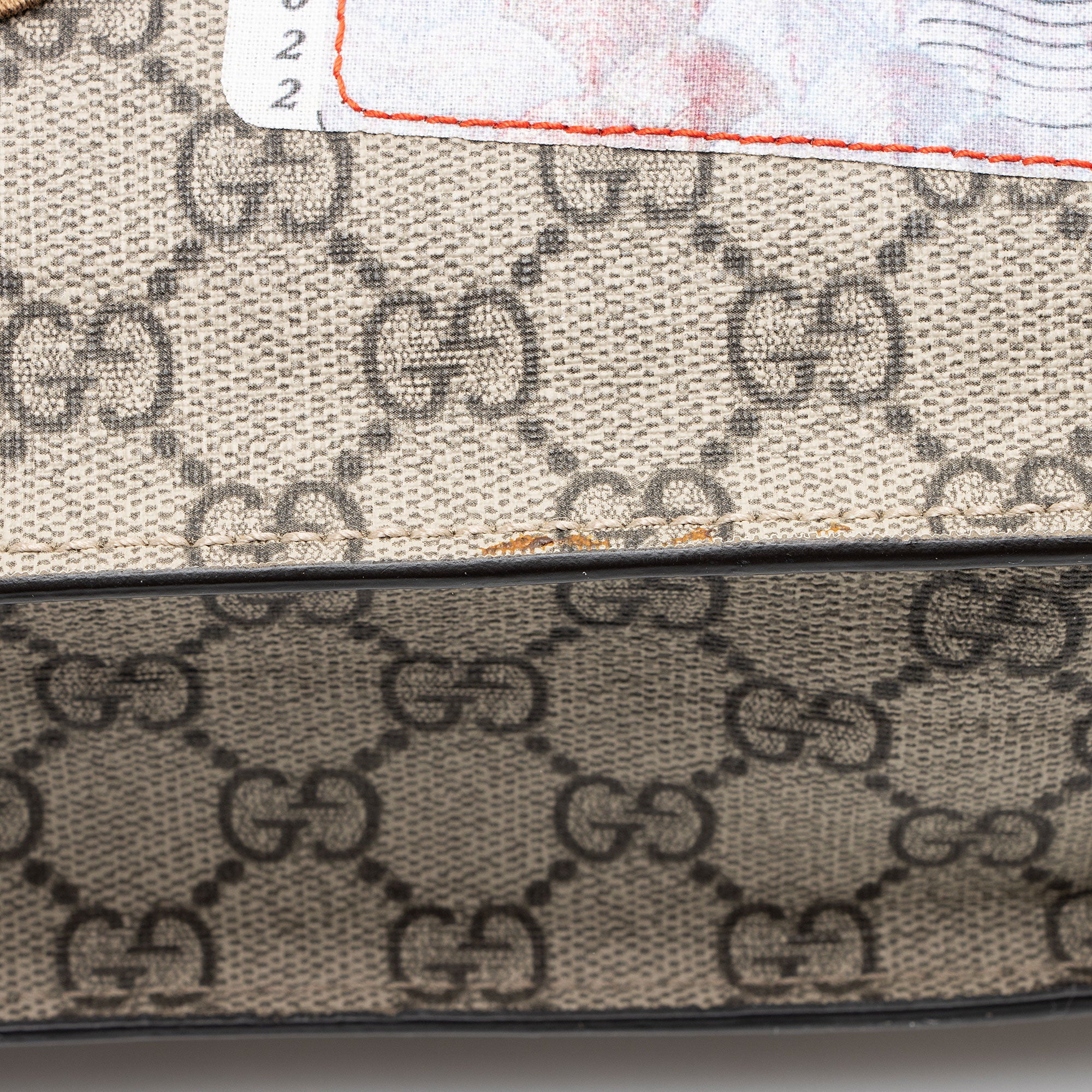Gucci GG Supreme Soft Vertical Courrier Tote