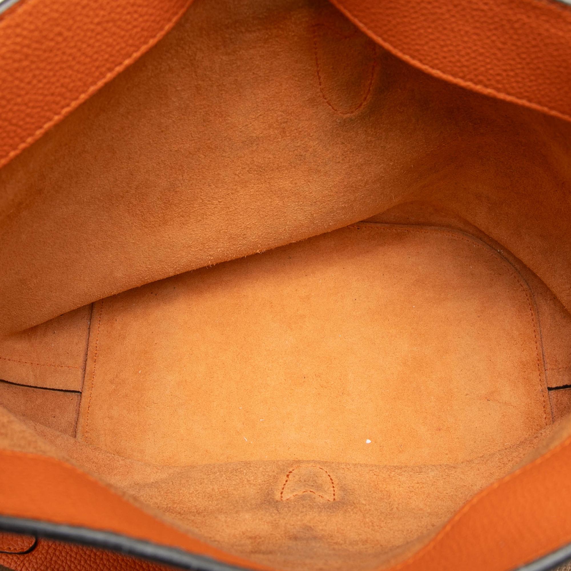 Gucci Grained Calfskin Soft Jackie Bucket Bag