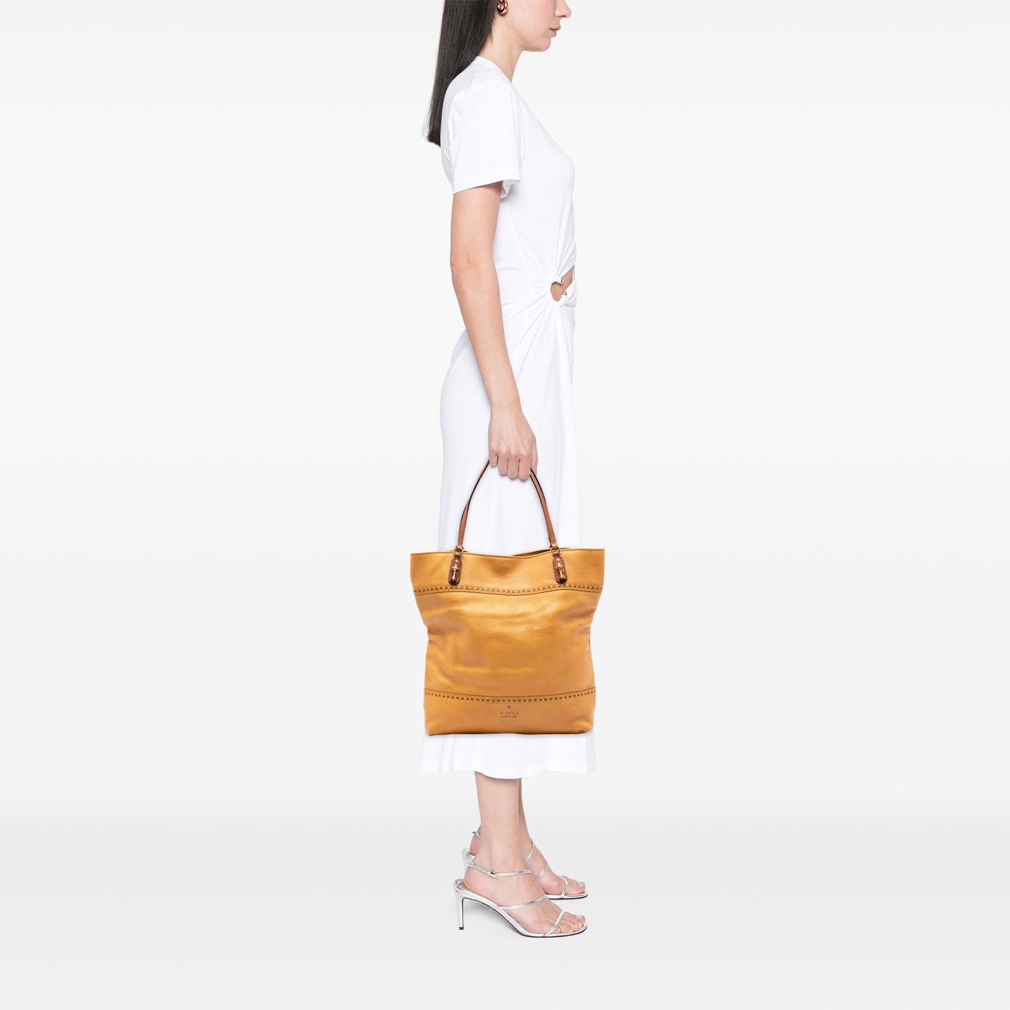 Gucci Large Calfskin Laidback Crafty Tote
