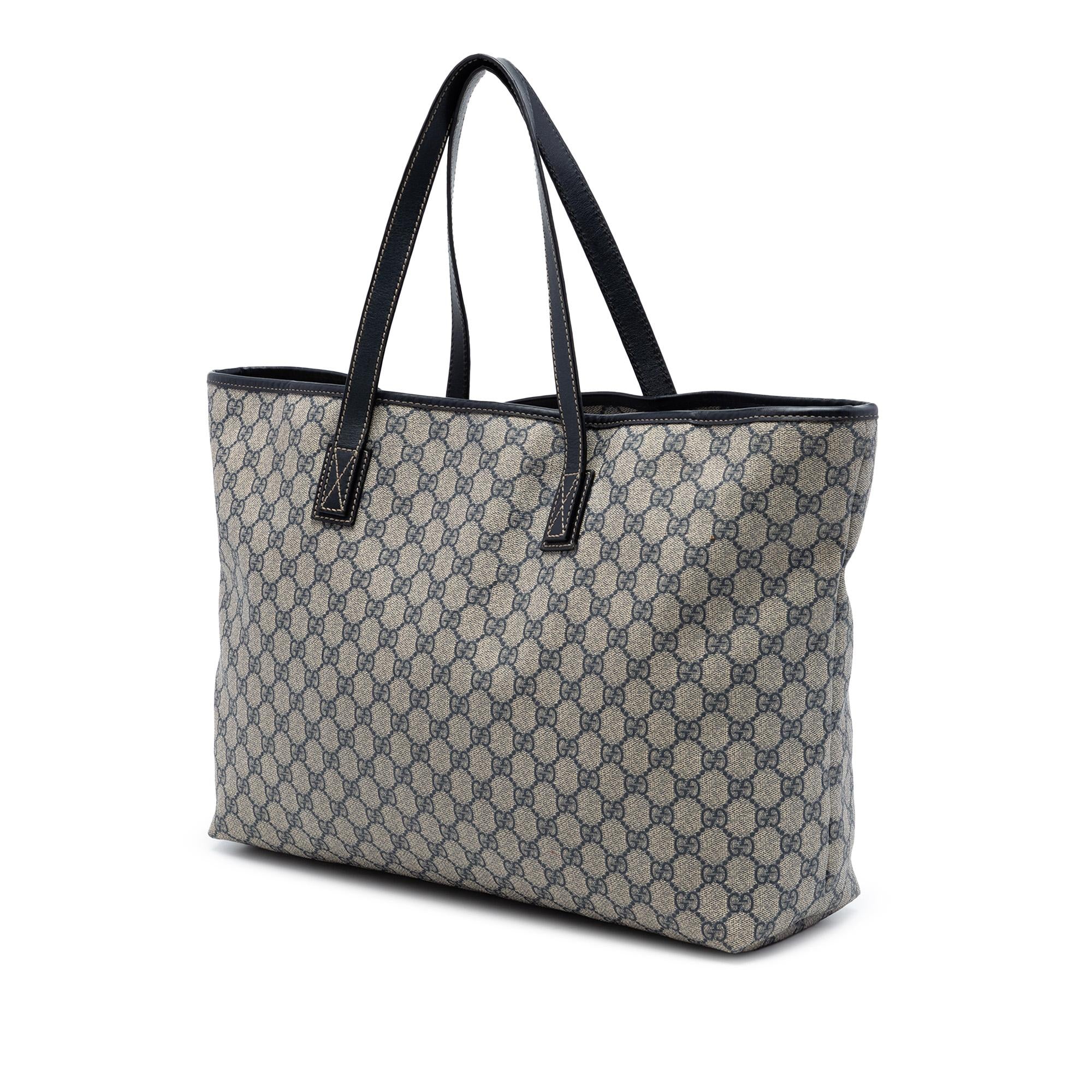 Gucci Large GG Supreme Zippered Tote