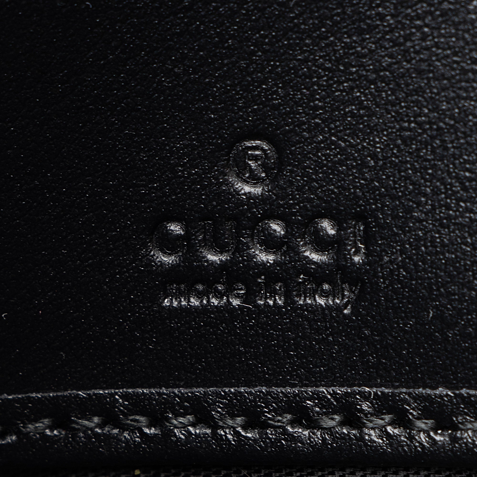 Gucci Leather Logo Print Zip Around Wallet