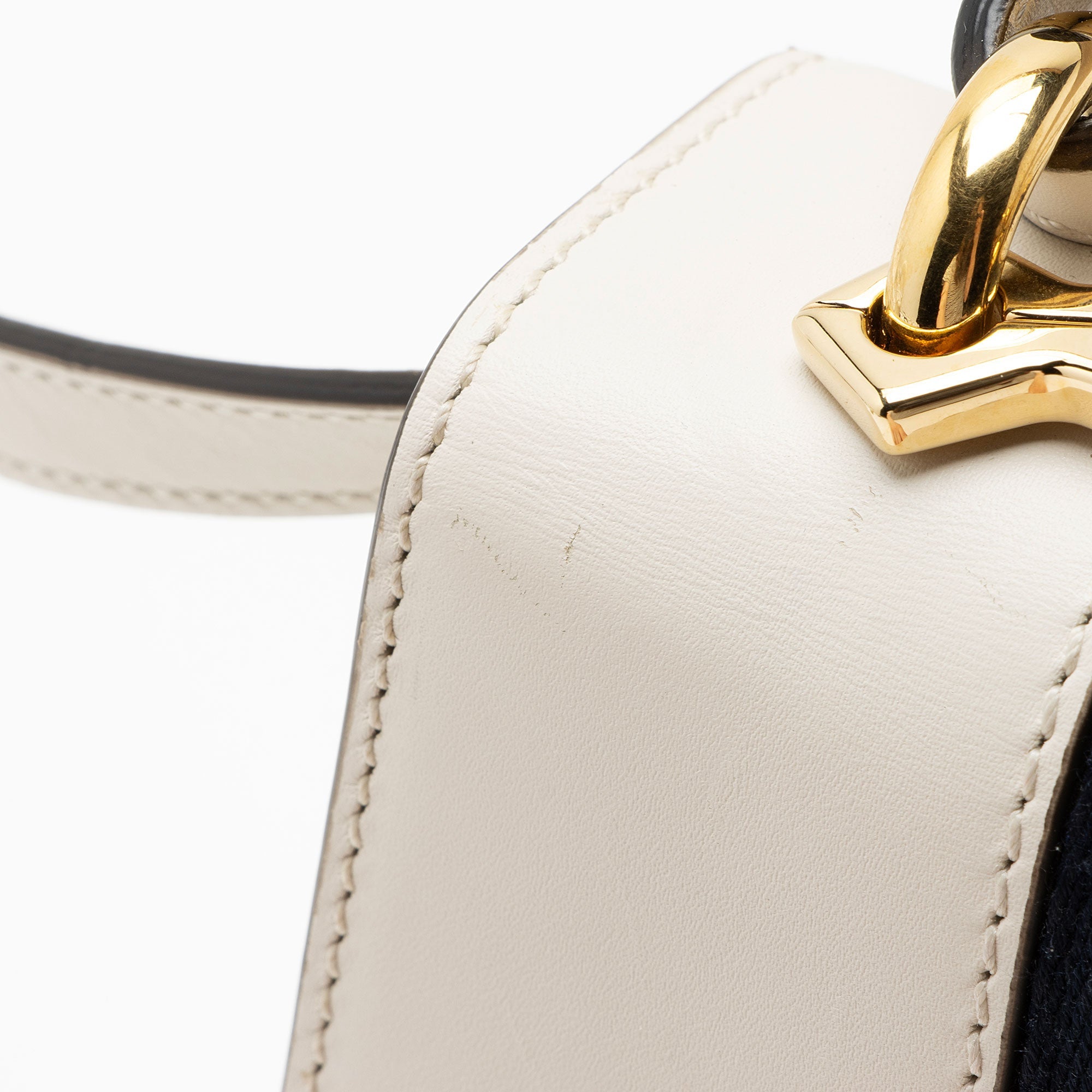 Gucci Leather Sylvie Mini Top Handle