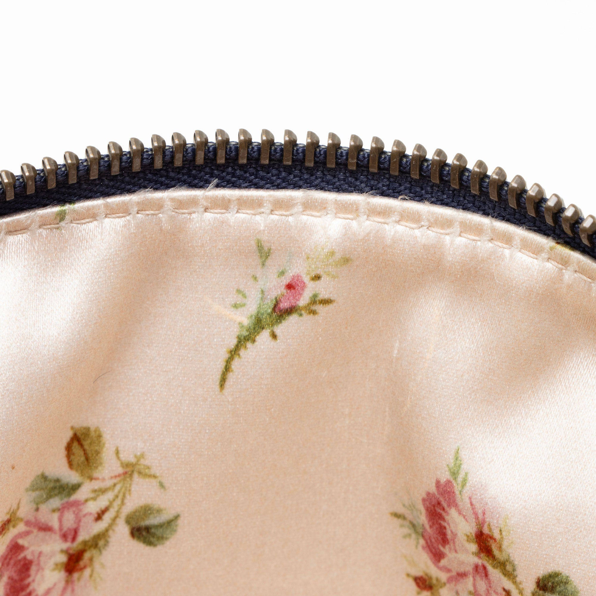 Gucci Matelasse Denim Pearl GG Marmont Cosmetic Case