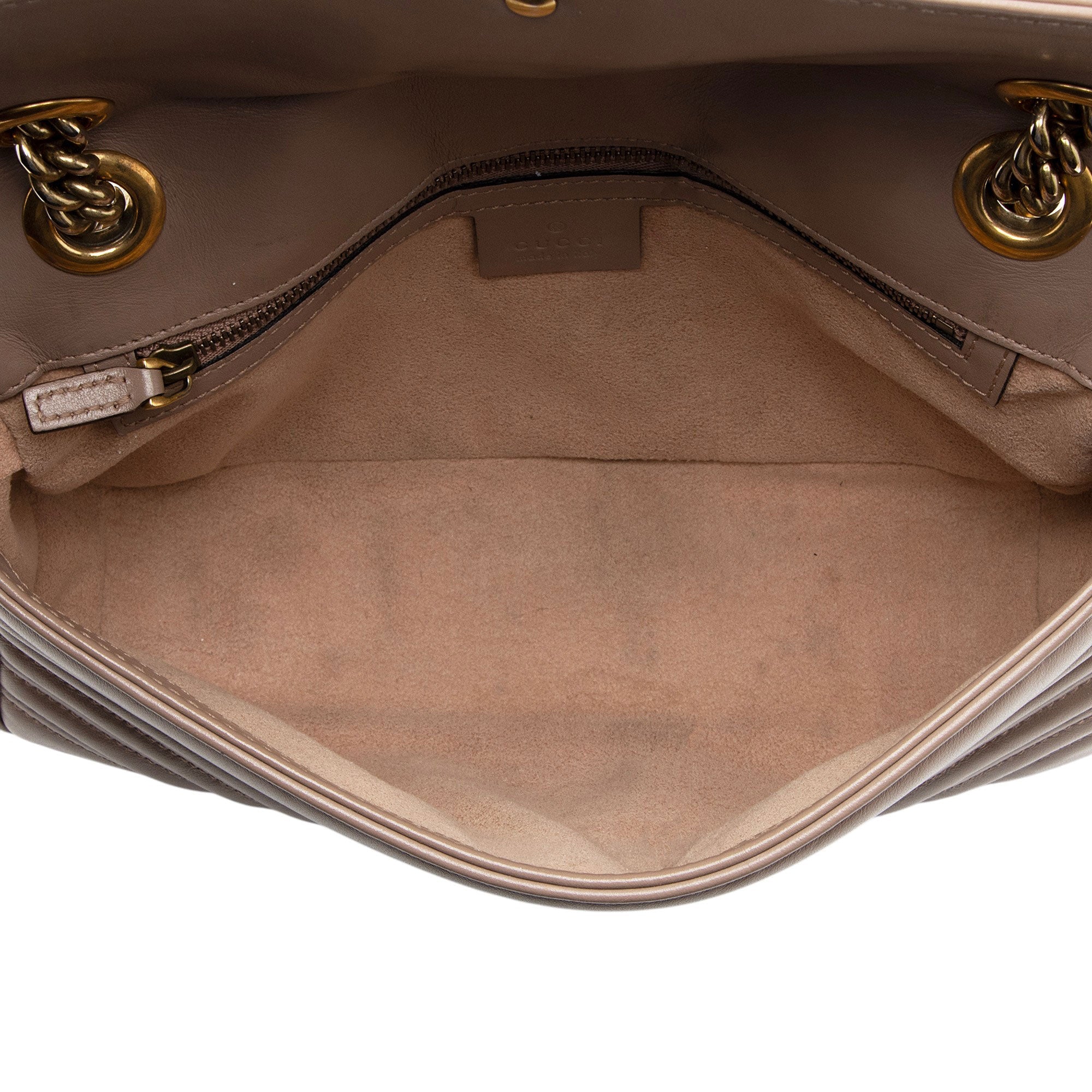 Gucci Matelasse Leather GG Marmont Medium Flap Bag