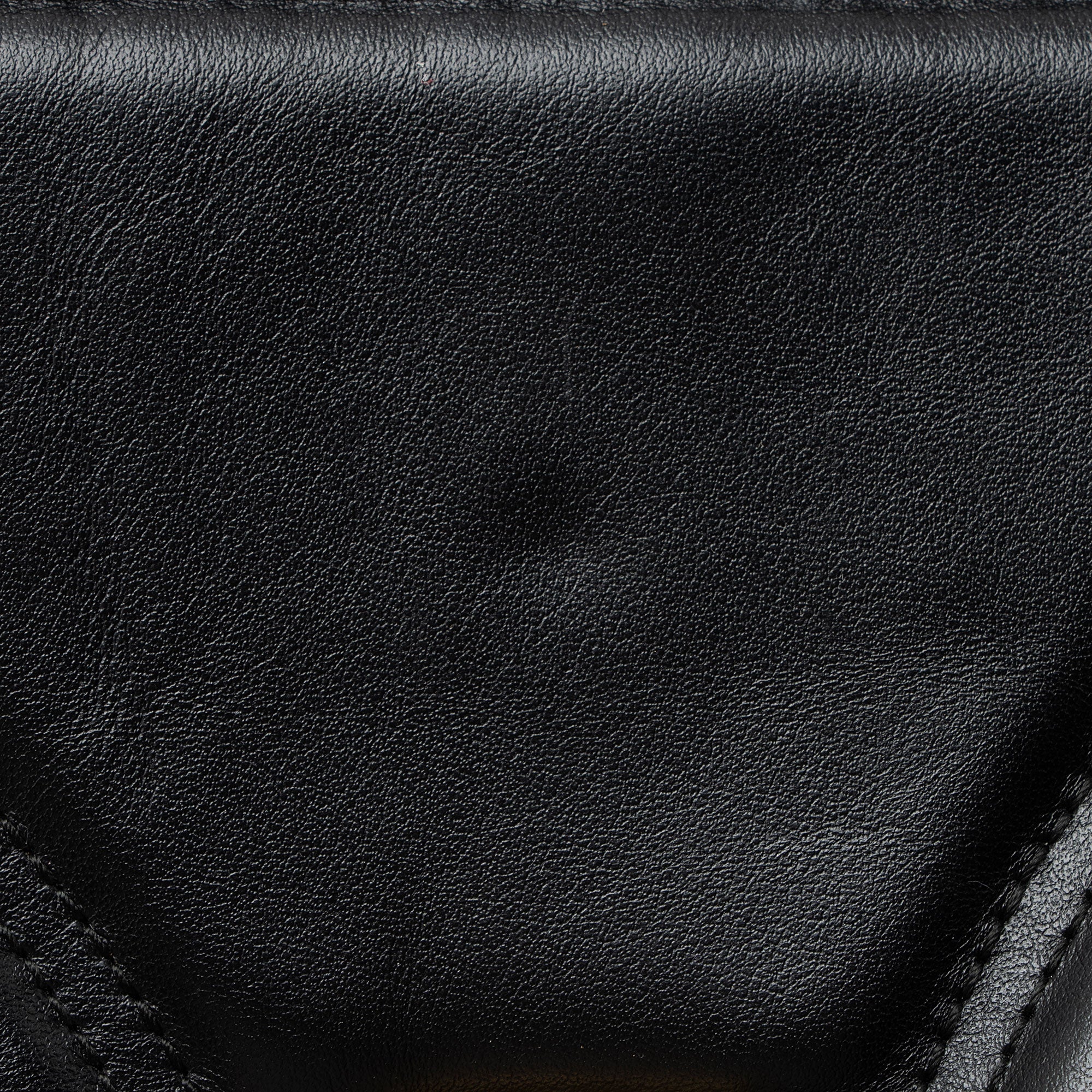 Gucci Matelasse Leather GG Marmont Medium Flap Bag