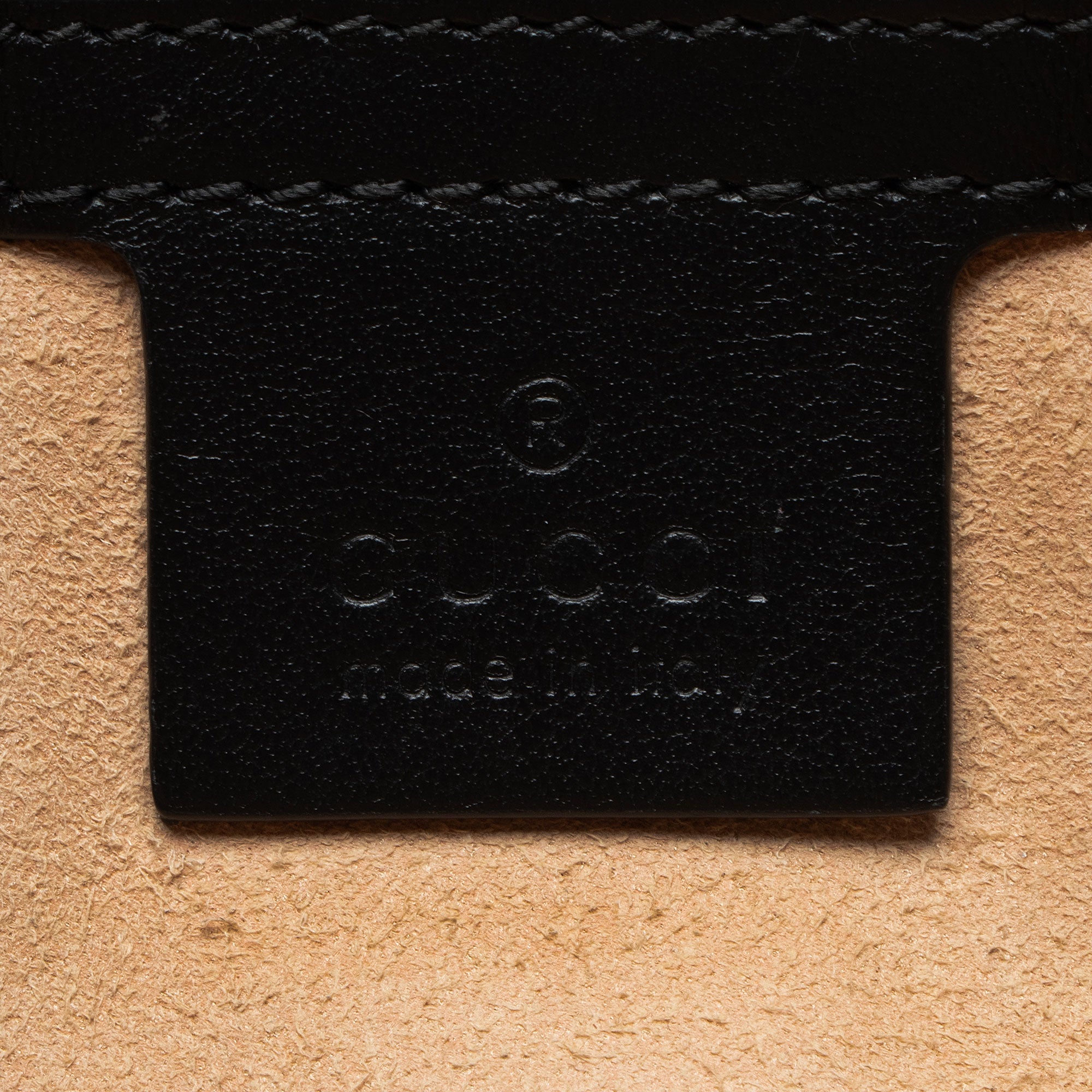 Gucci Matelasse Leather GG Marmont Medium Flap Bag