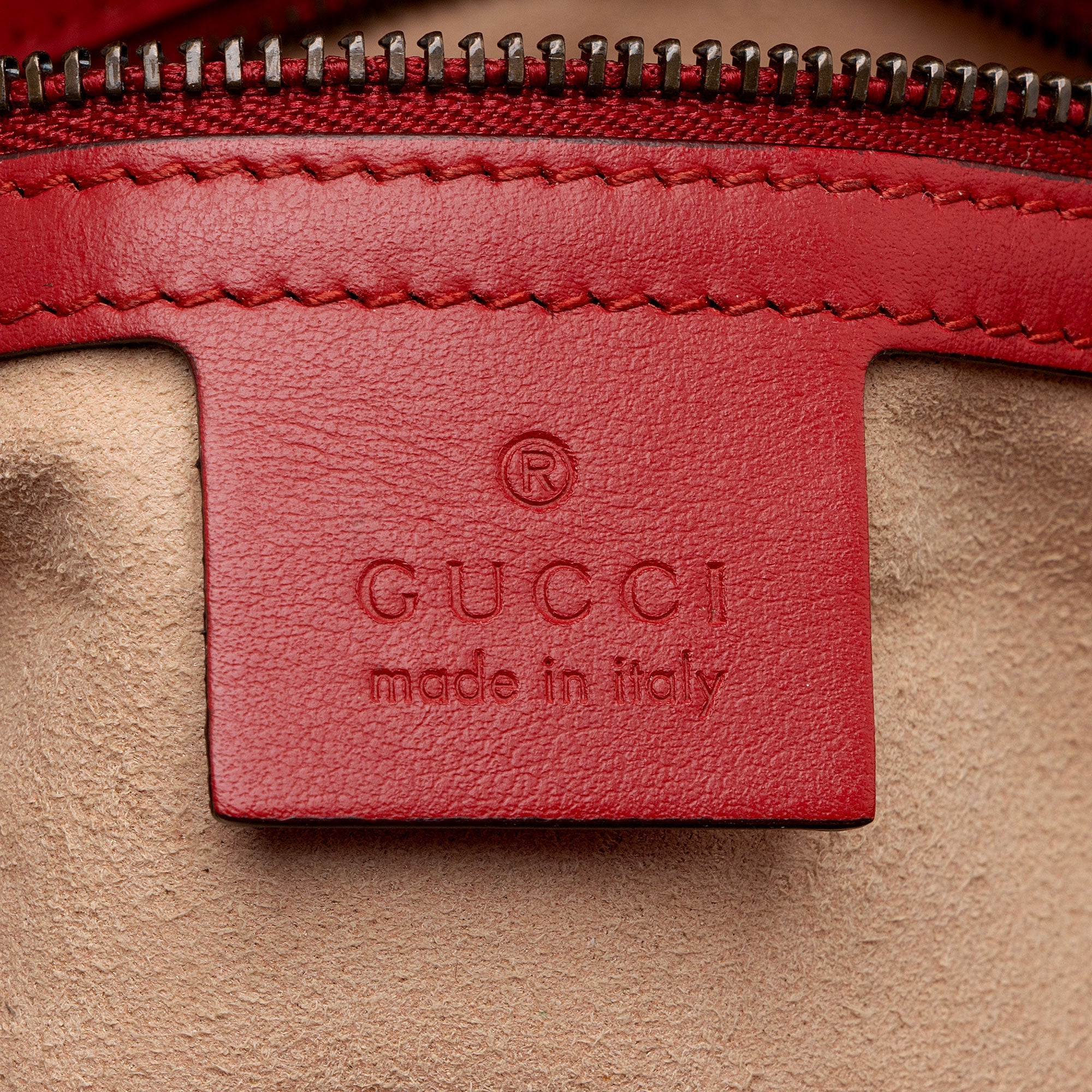 Gucci Matelasse Leather GG Marmont Medium Flap Bag